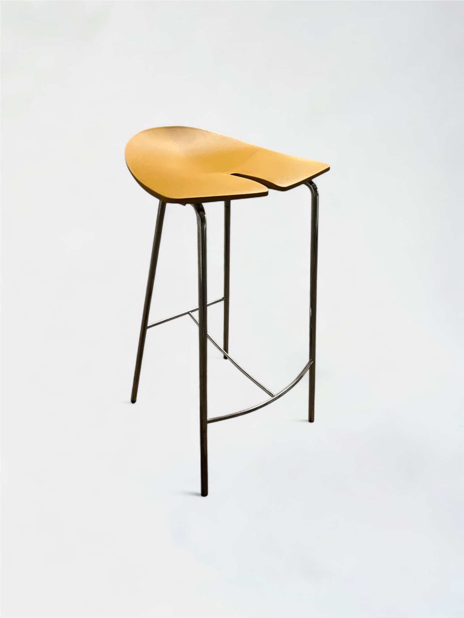 Ondarreta Mustard design kruk Pascual Salvador