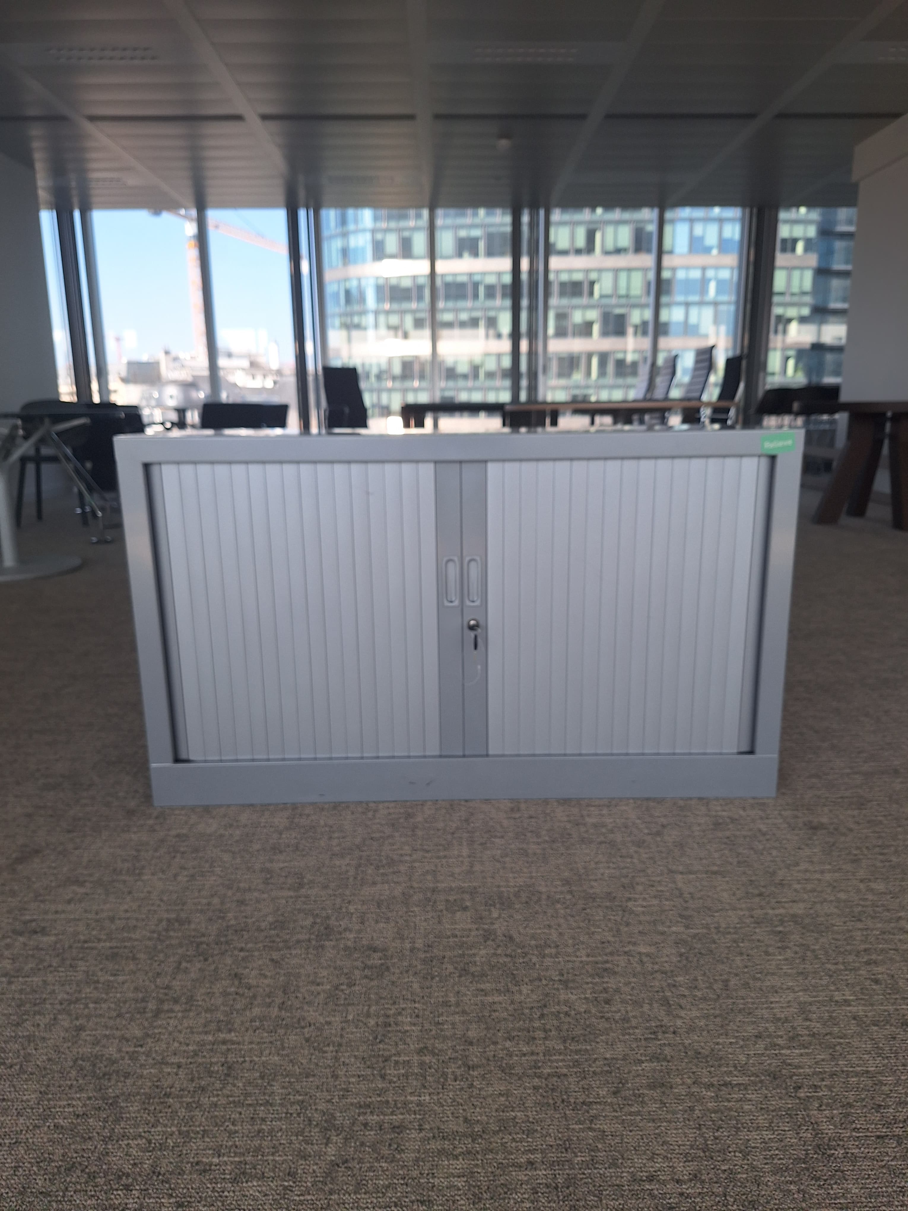 Meuble bas gris 70cm-2