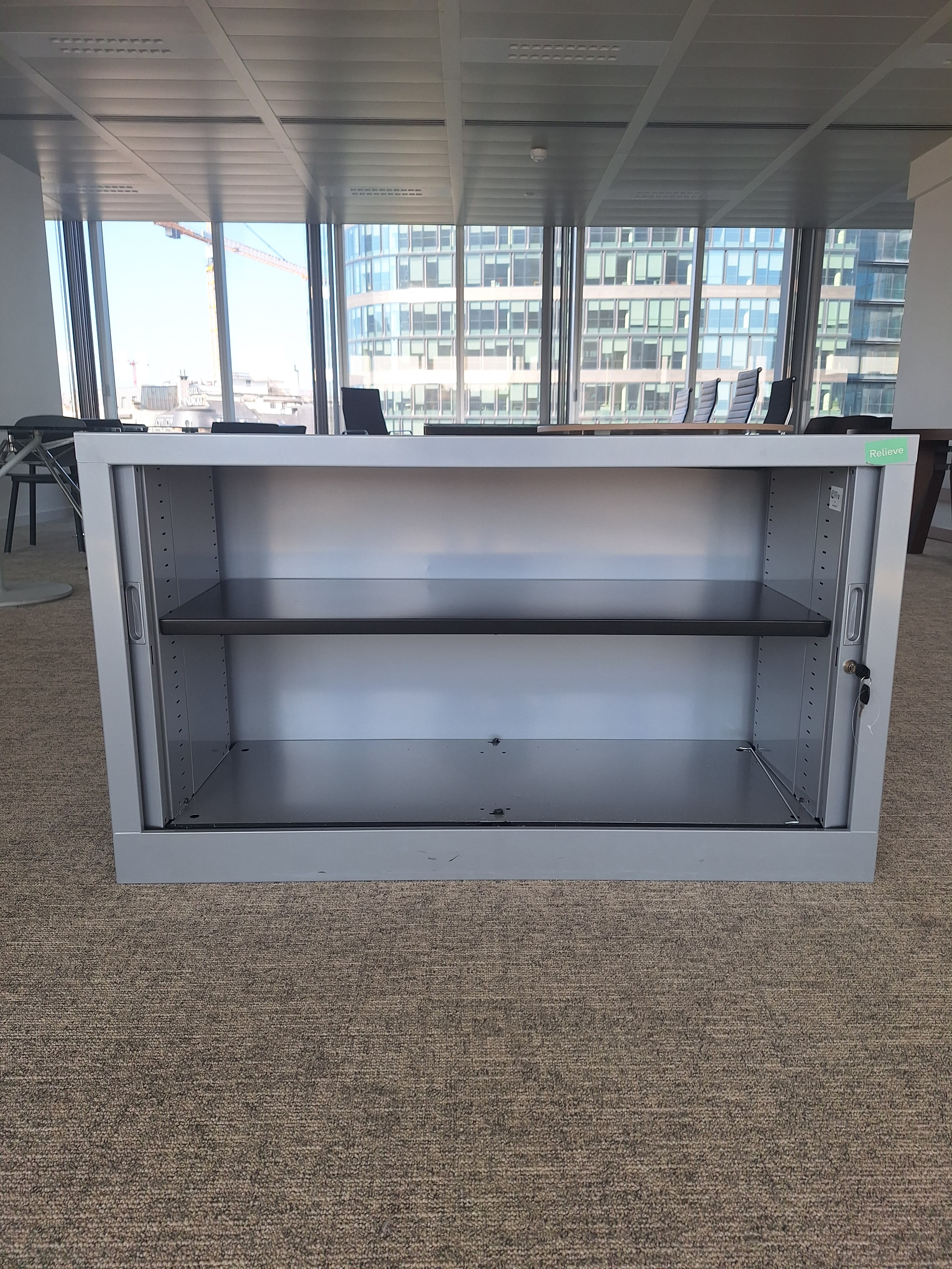 Meuble bas gris 70cm-1