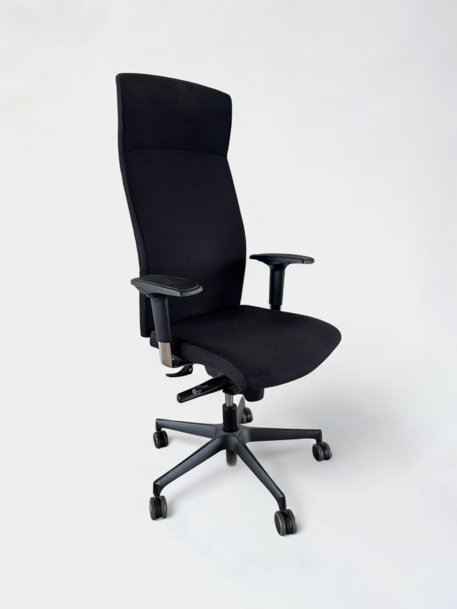 Black fabric office chair with armrest-0