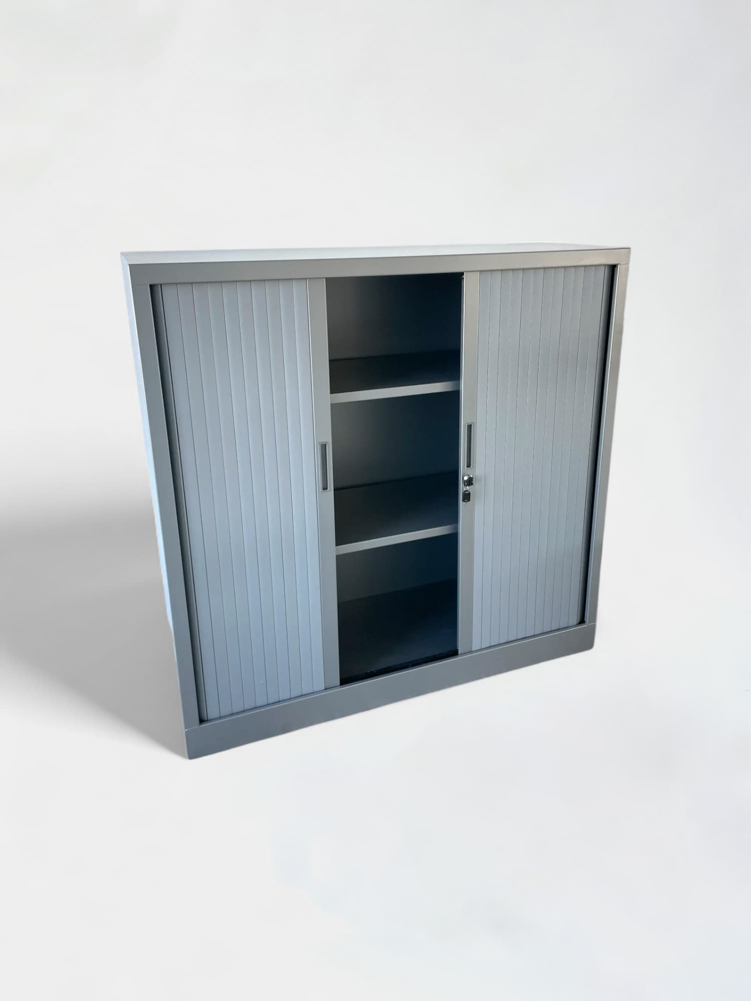 Light grey Cabinet-1