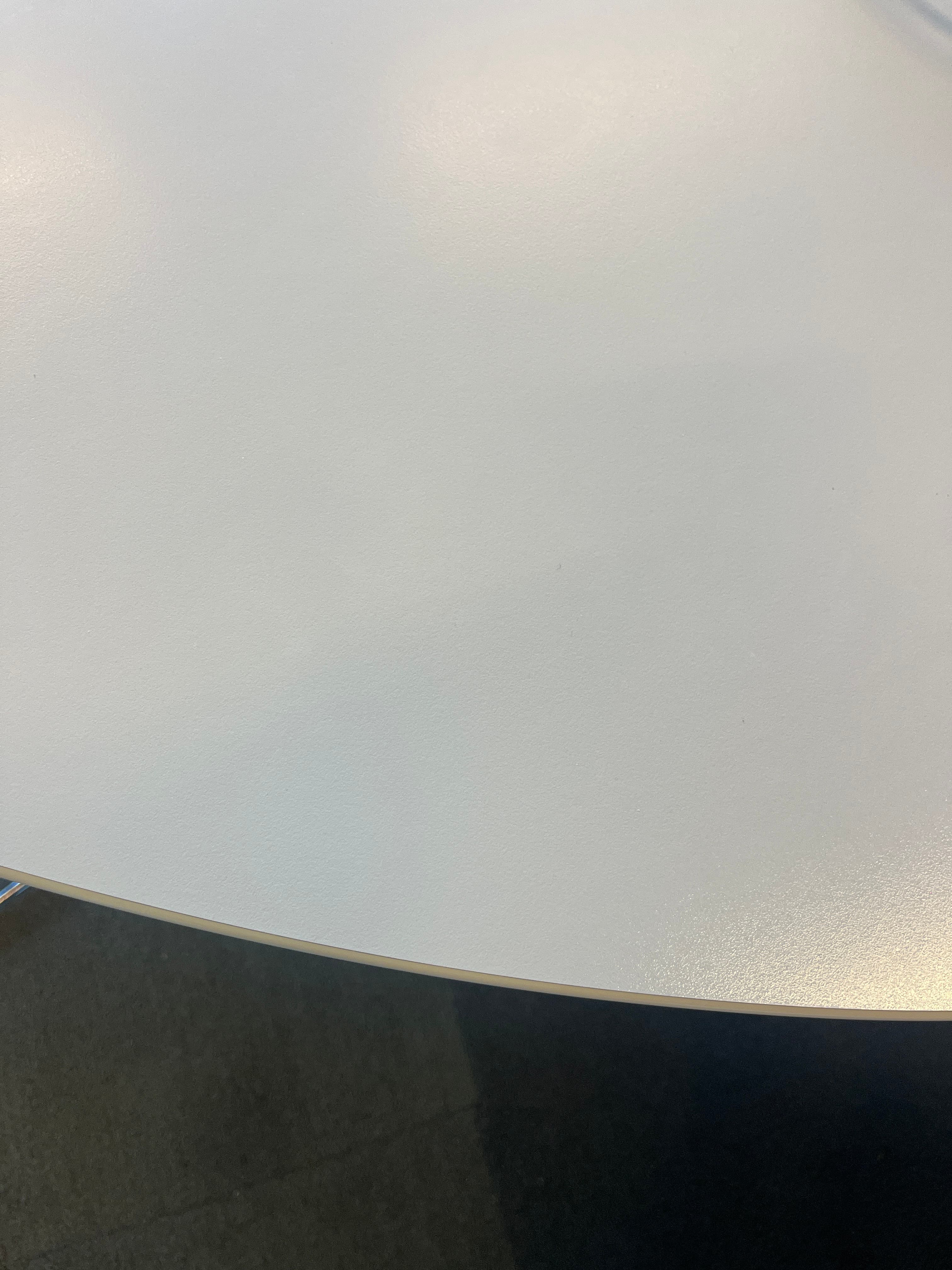 Vitra MedaMorph 220cm white round table-1