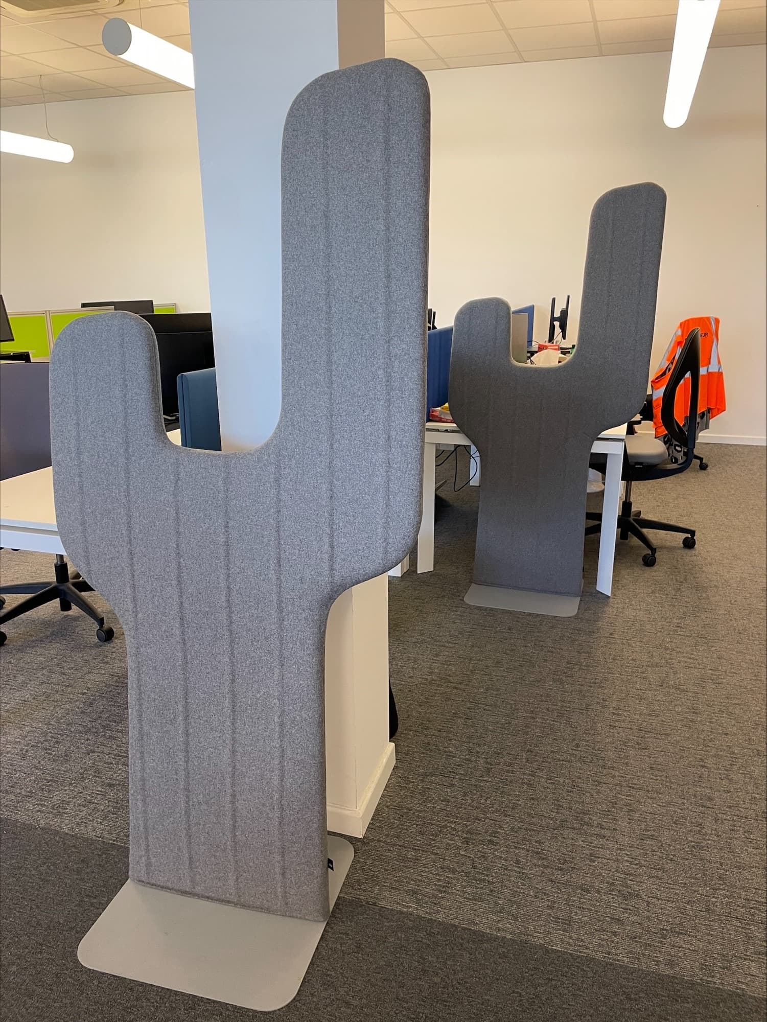 Buzzi Space cactus gris accoustique