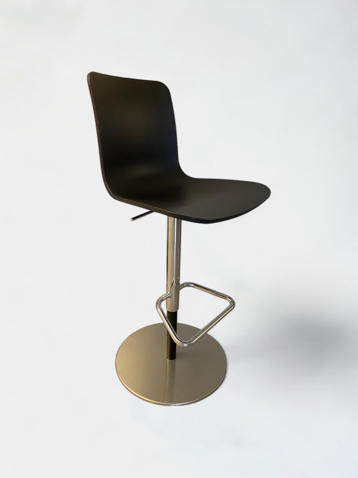 Vitra Black high chair, with adjustable height-1