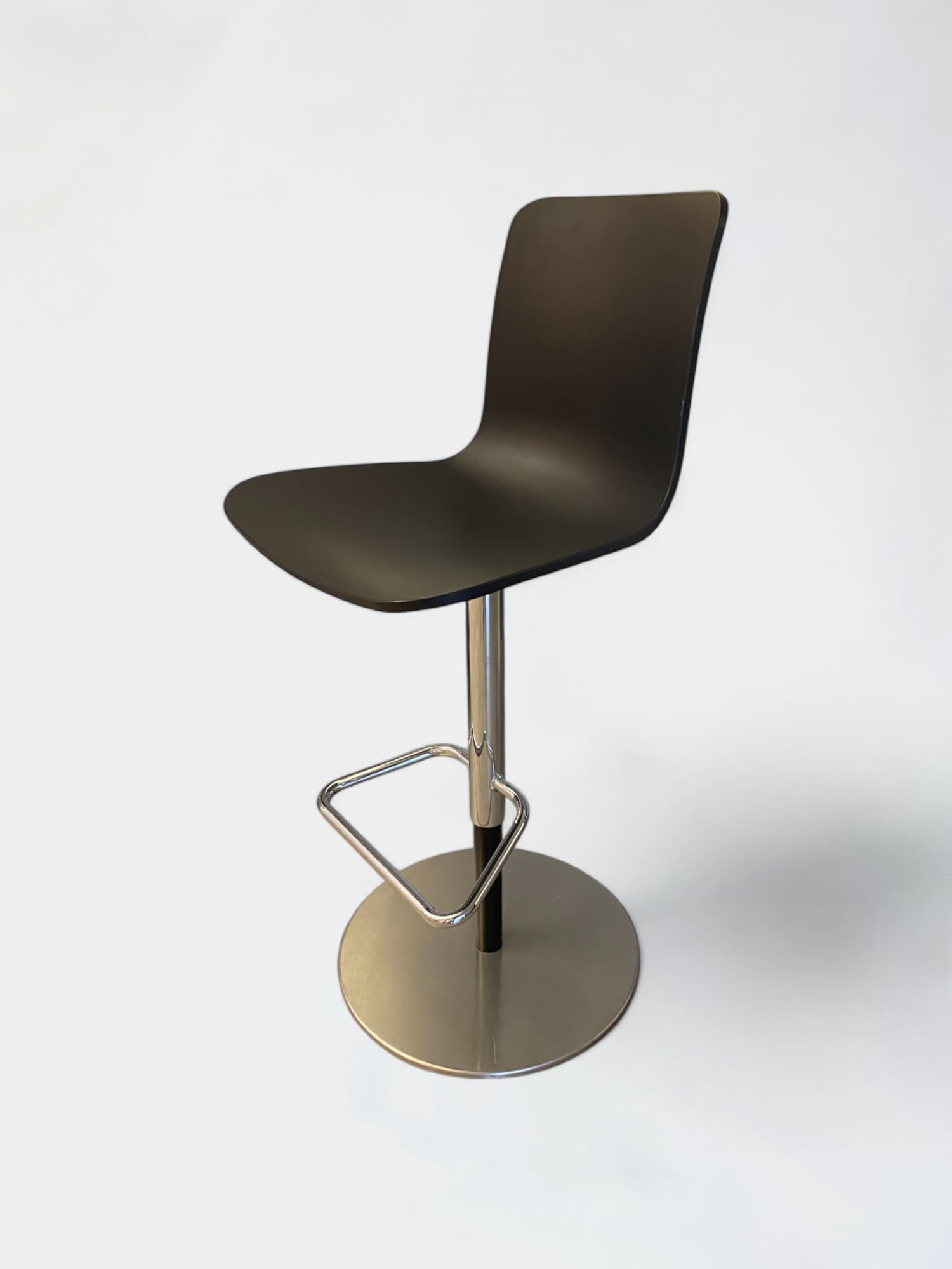 Vitra Black high chair, with adjustable height-0