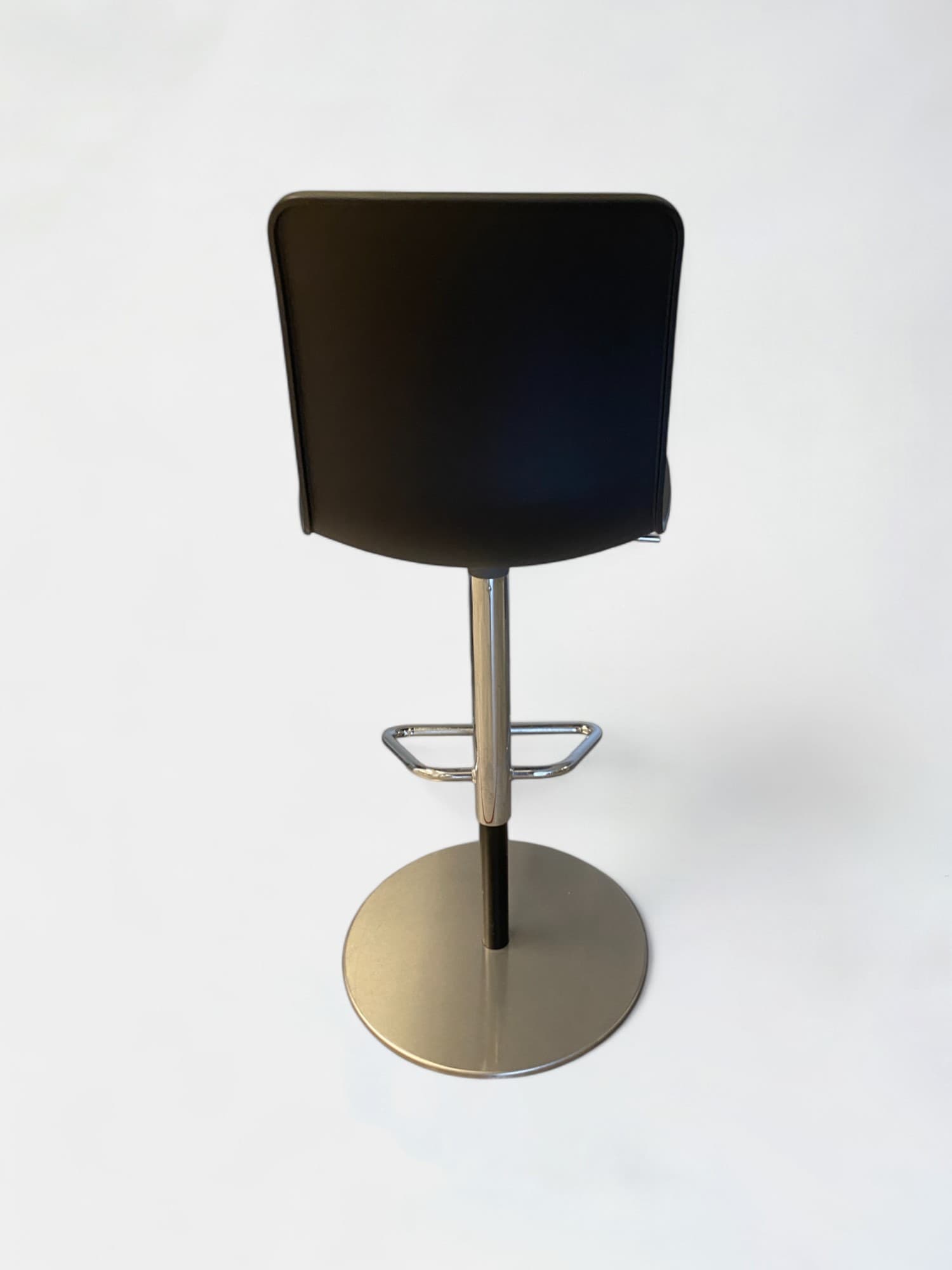 Vitra Black high chair, with adjustable height-3