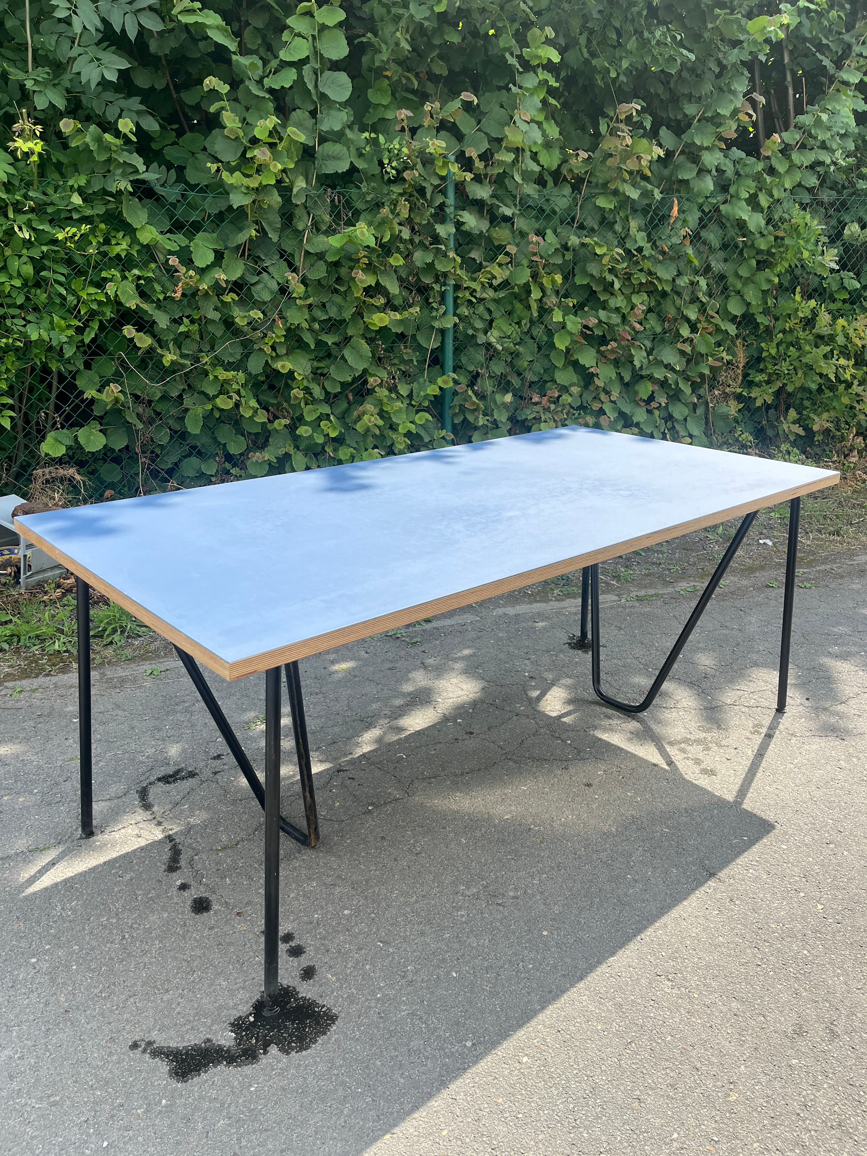 Table gris-bleu à plateau multiplex 160x80cm-1
