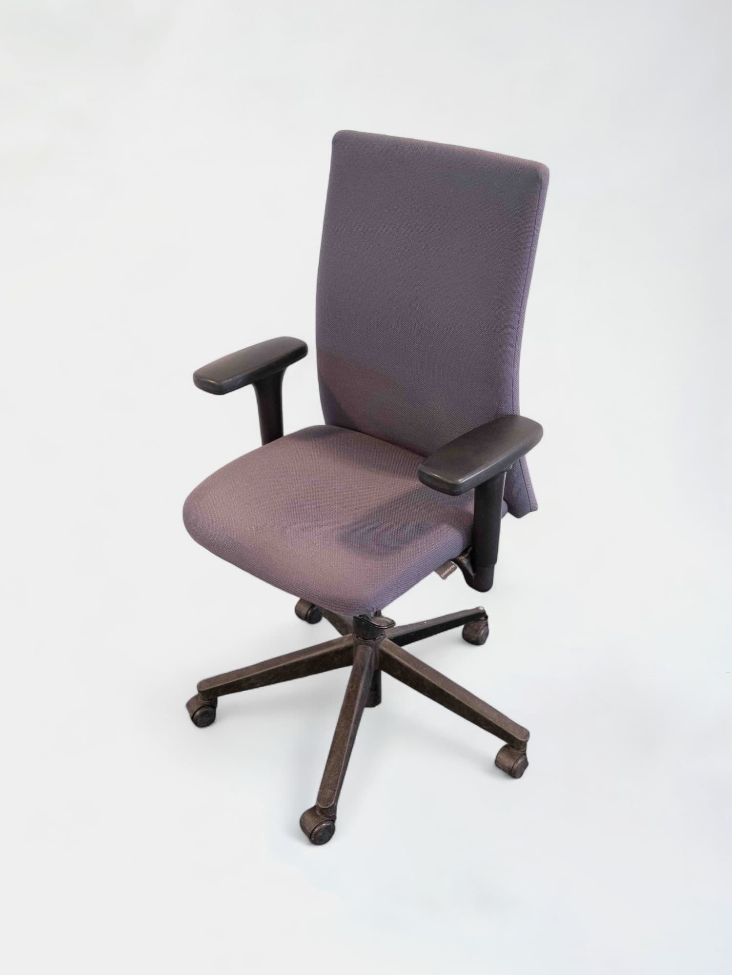 Comforto blueGrey cushion office chair on black wheels-0