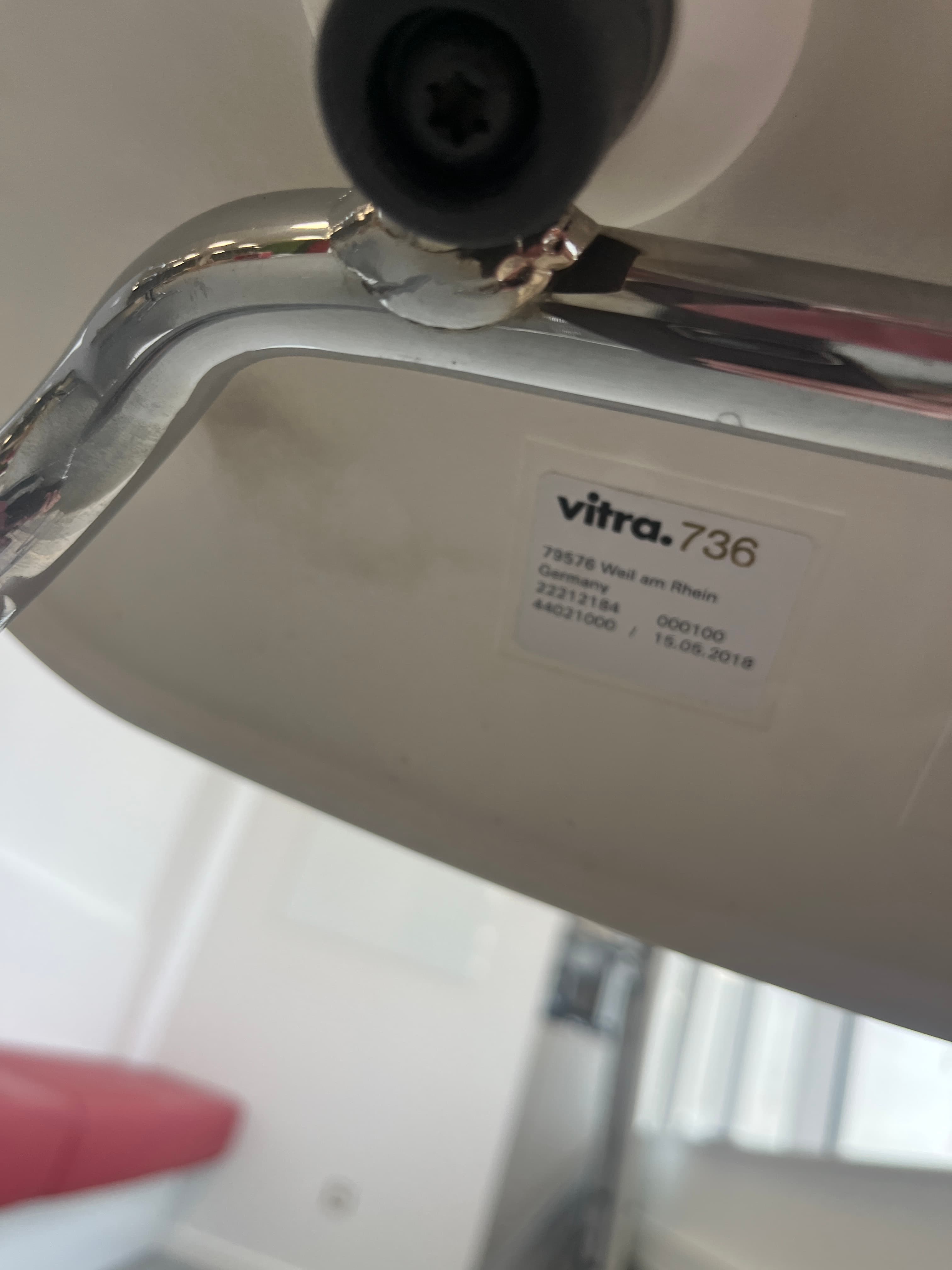 Vitra White High chair-2