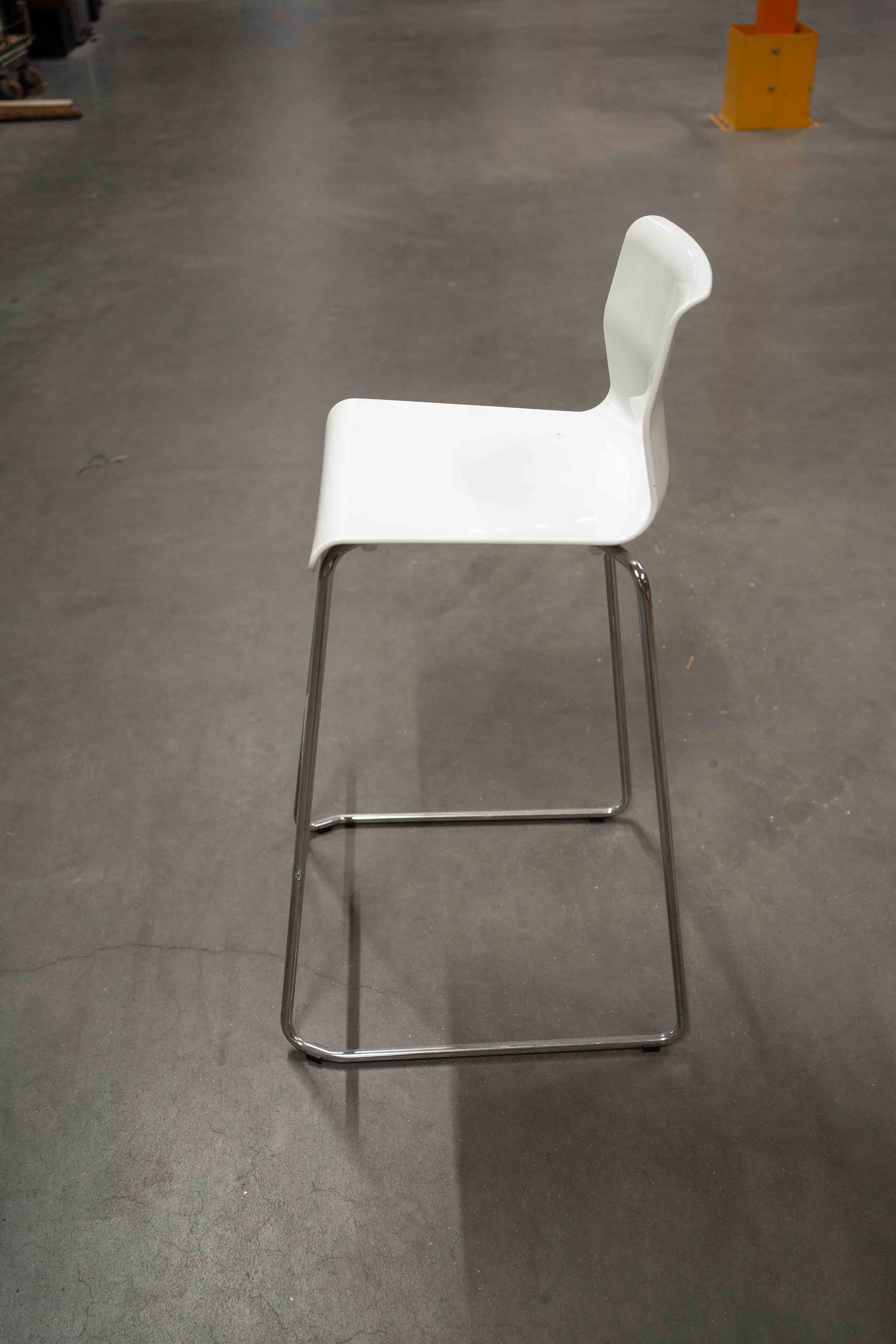 White high plastic chair with metal frame-1