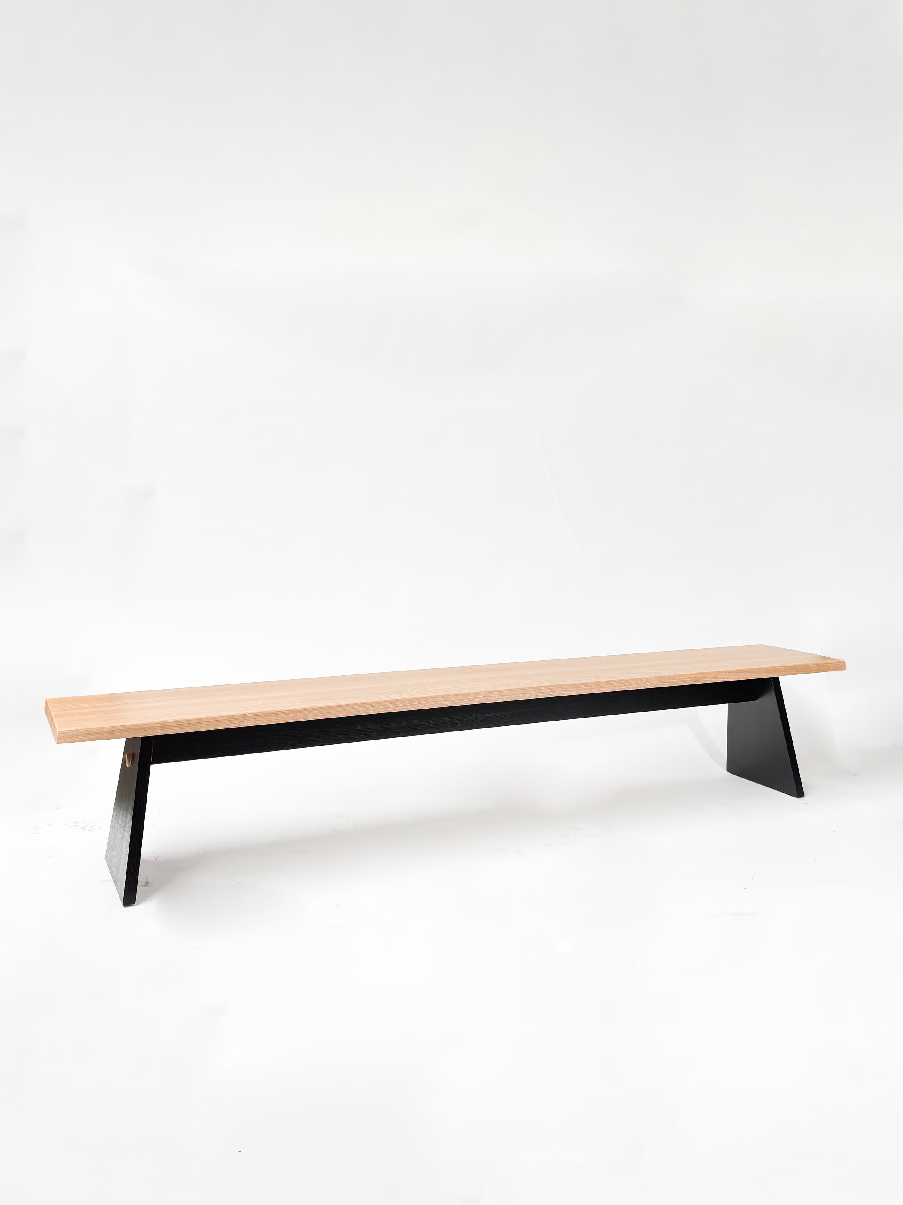CRUSO Banc en chêne naturel avec piètement noir - 240cm-0