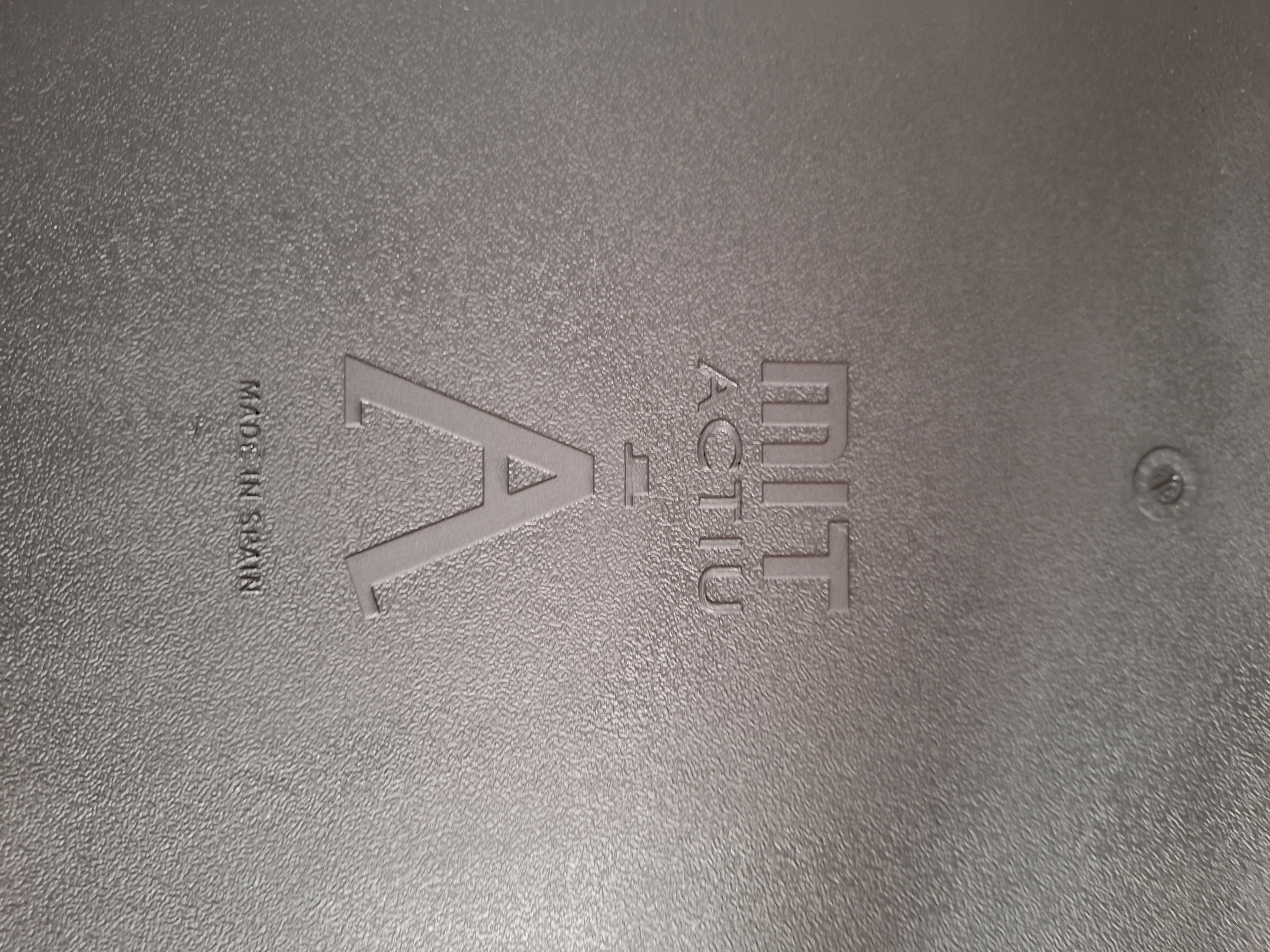 MIT Actiu dark grey plastic meeting chair without armrests-4