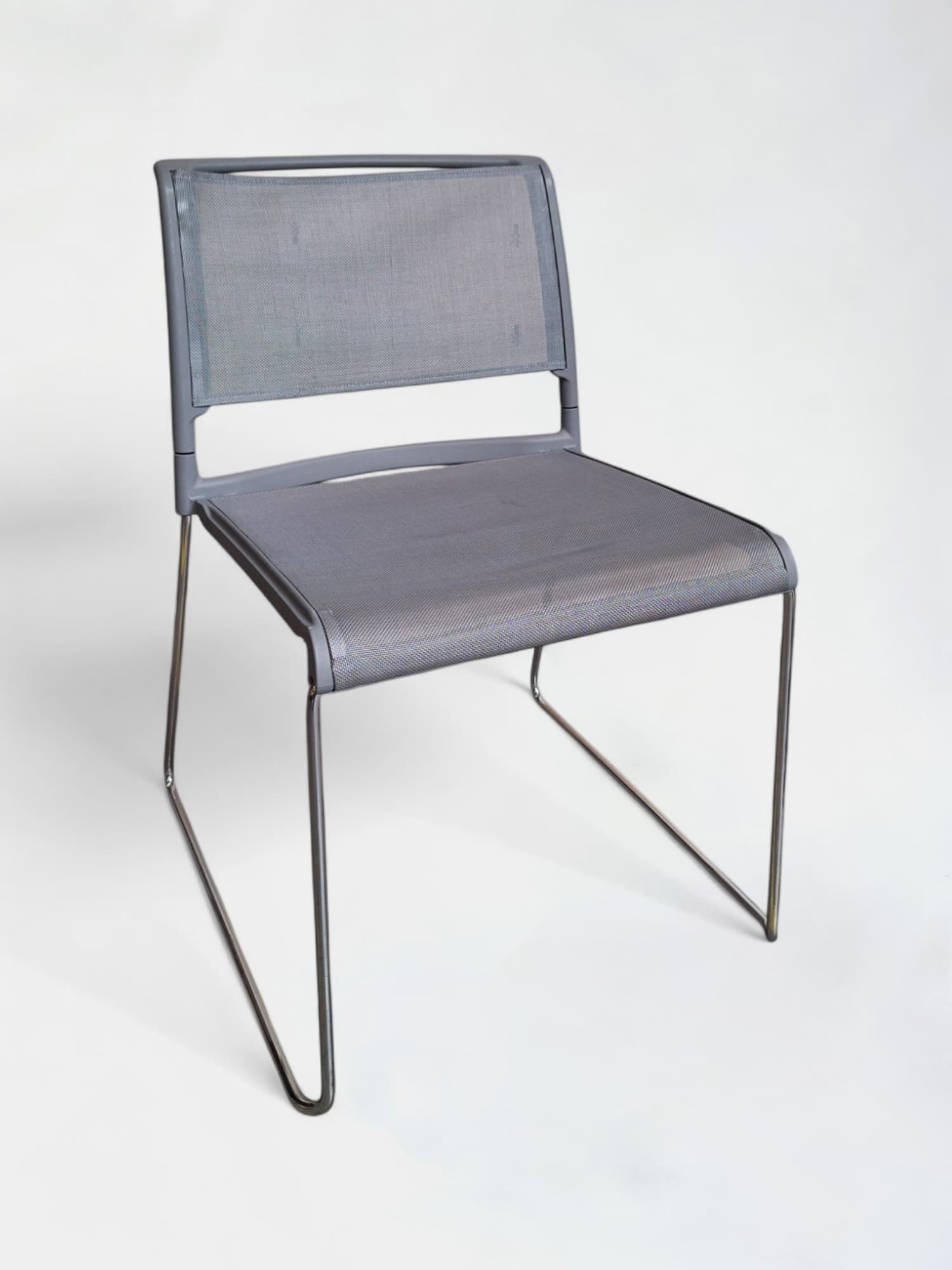 Wilkhahn grey mesh stackable Meeting chair-0