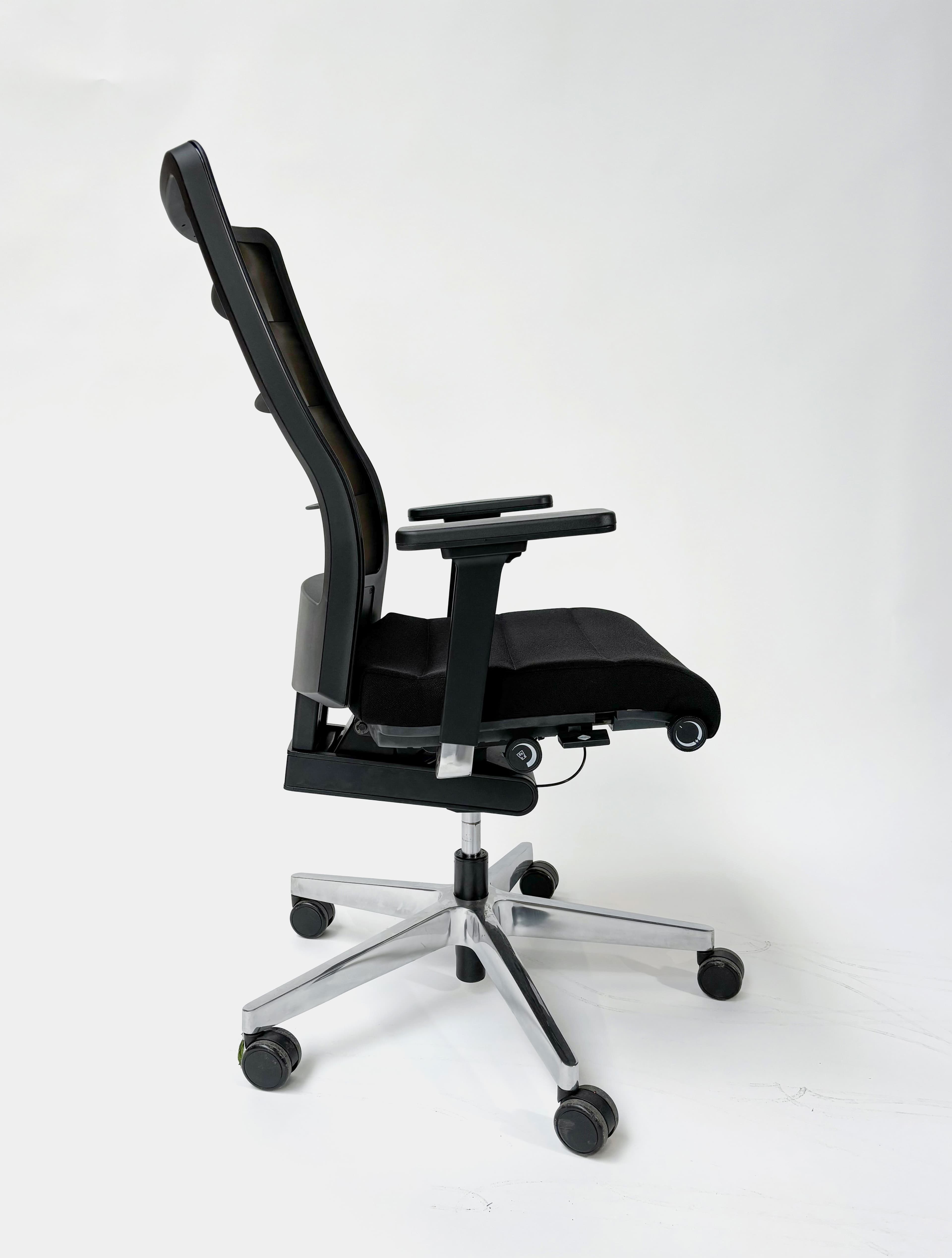INTERSTUHL Adjustable black office chair with mesh back on wheels-5