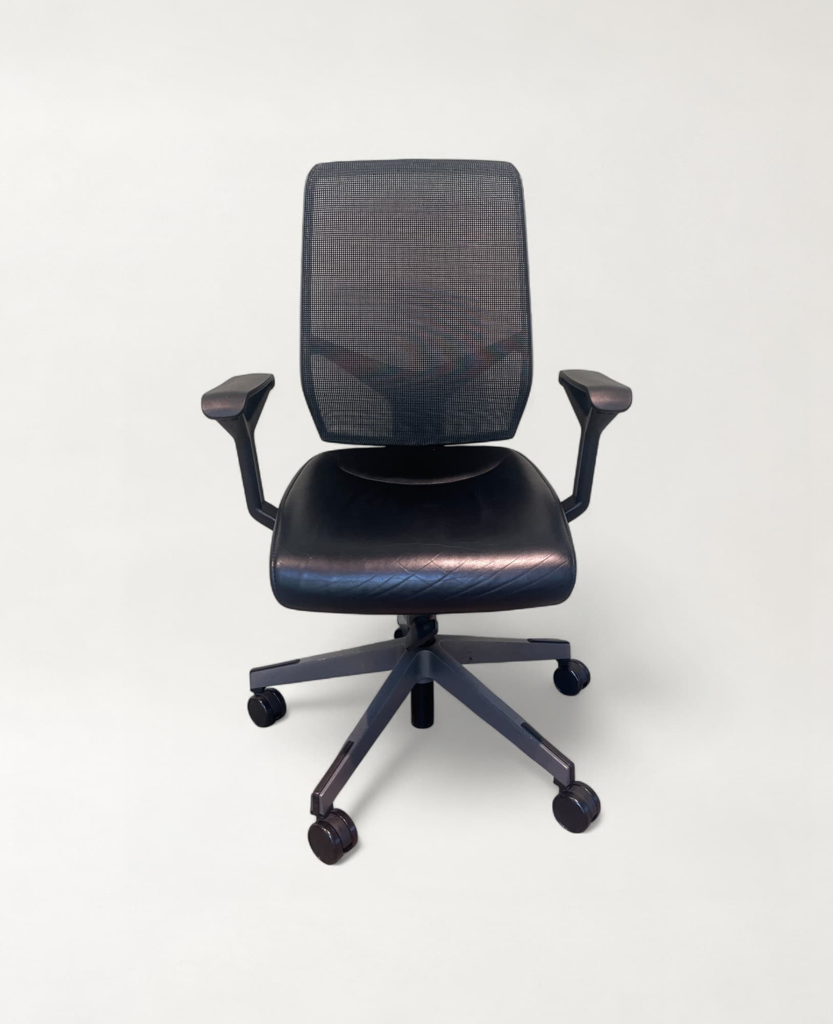 Giroflex 68 Black Office Chair-0