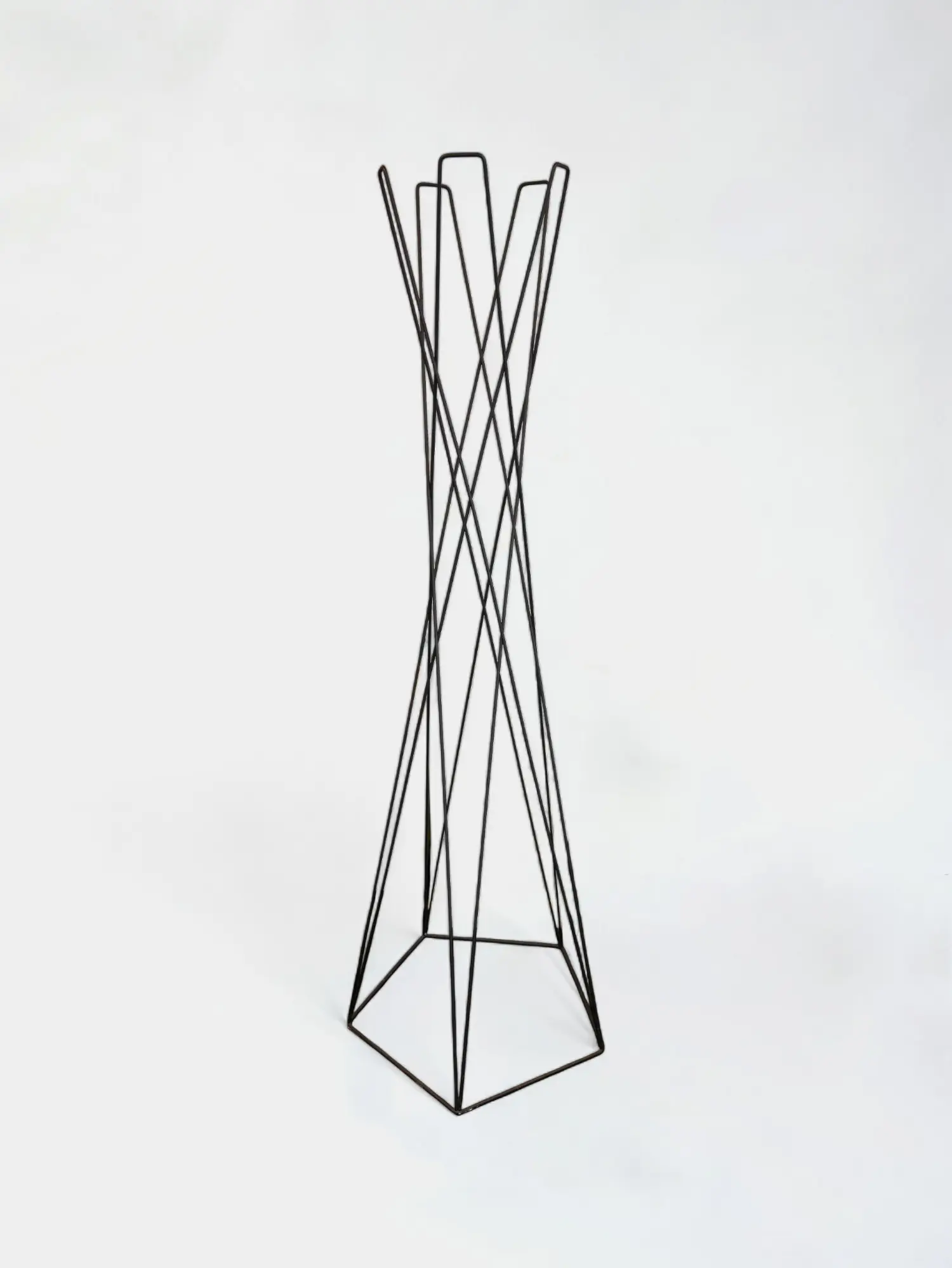 Cascando Black Metal Coat Stand with Geometric Design-0