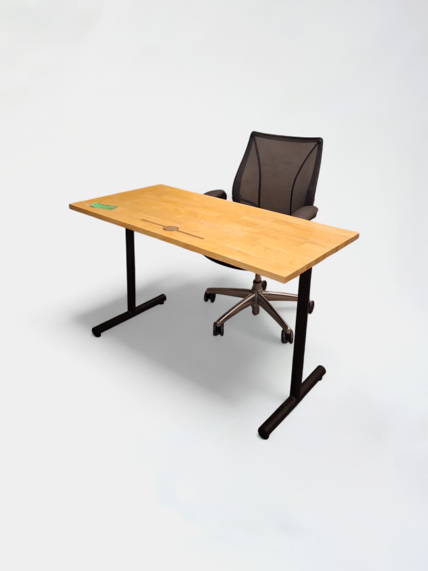 Bureau en bois avec top access et pieds en T en acier noir-1