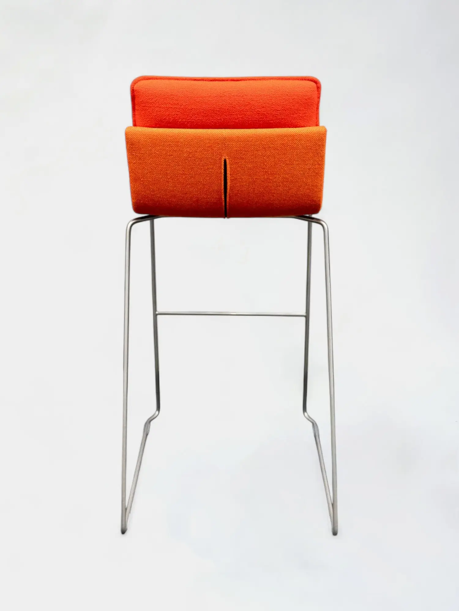 Tabouret haut en tissu orange Gispen-3