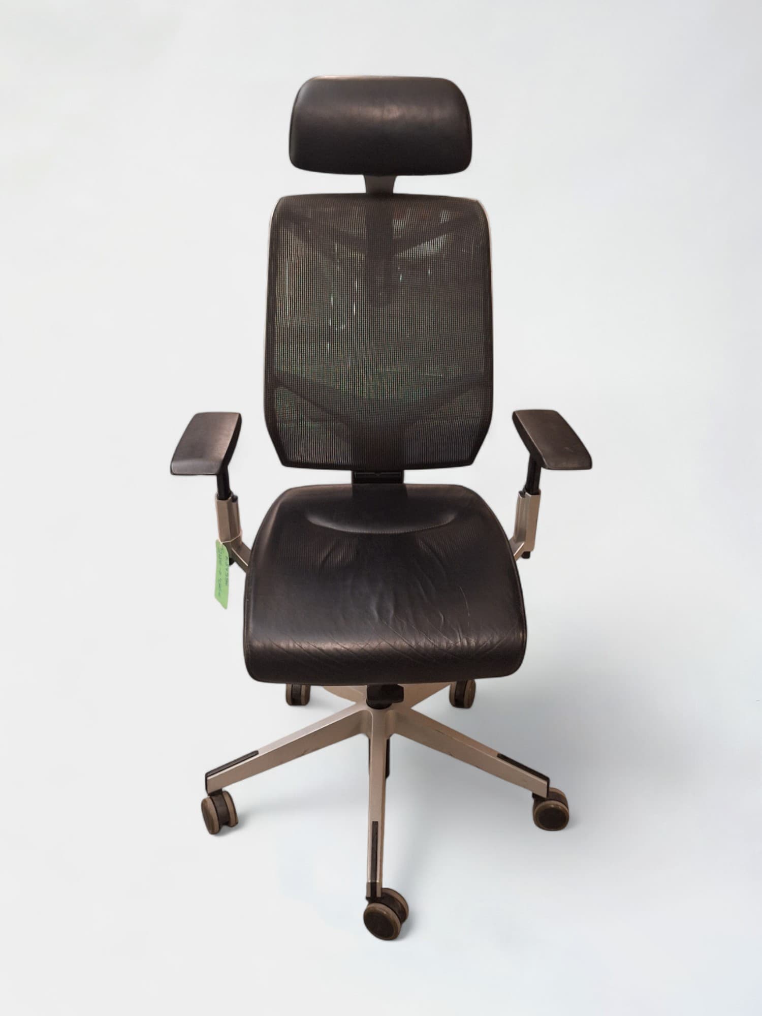 Giroflex zwart lederen bureaustoel hoog met netrugleuning-0