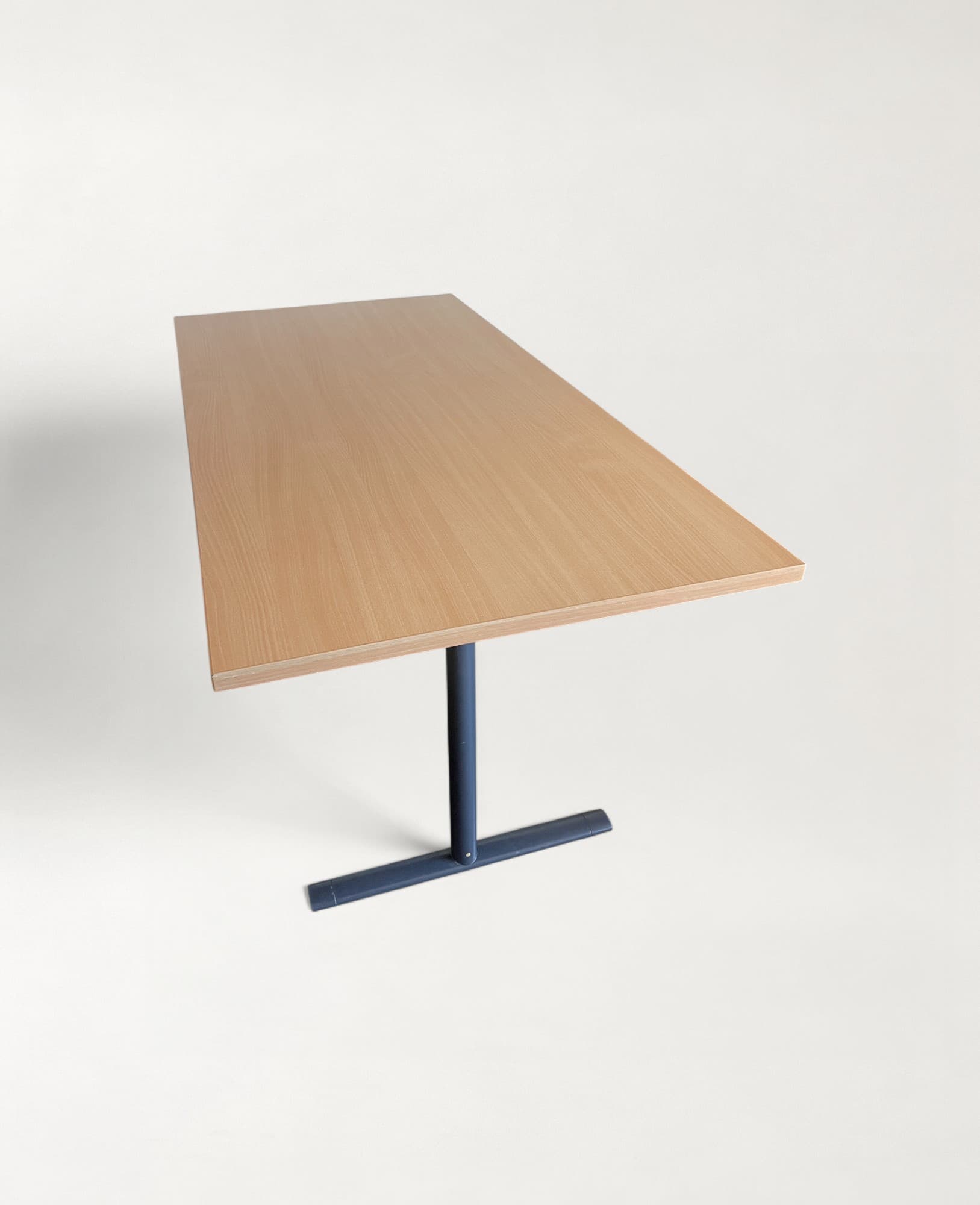 Howe Laminate wooden foldable table 140x70-1