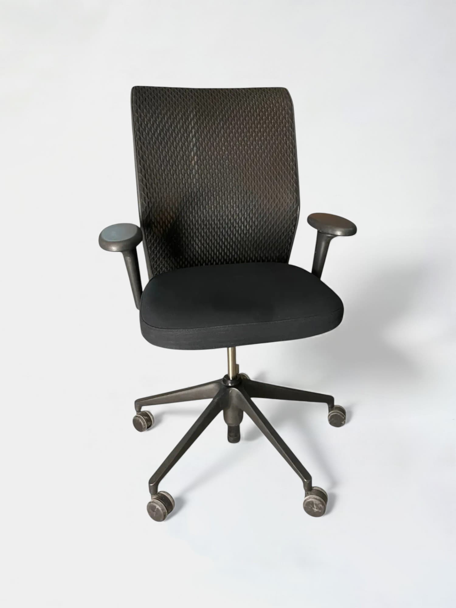 Vitra ID black Office Chair Antonio Citterio-1