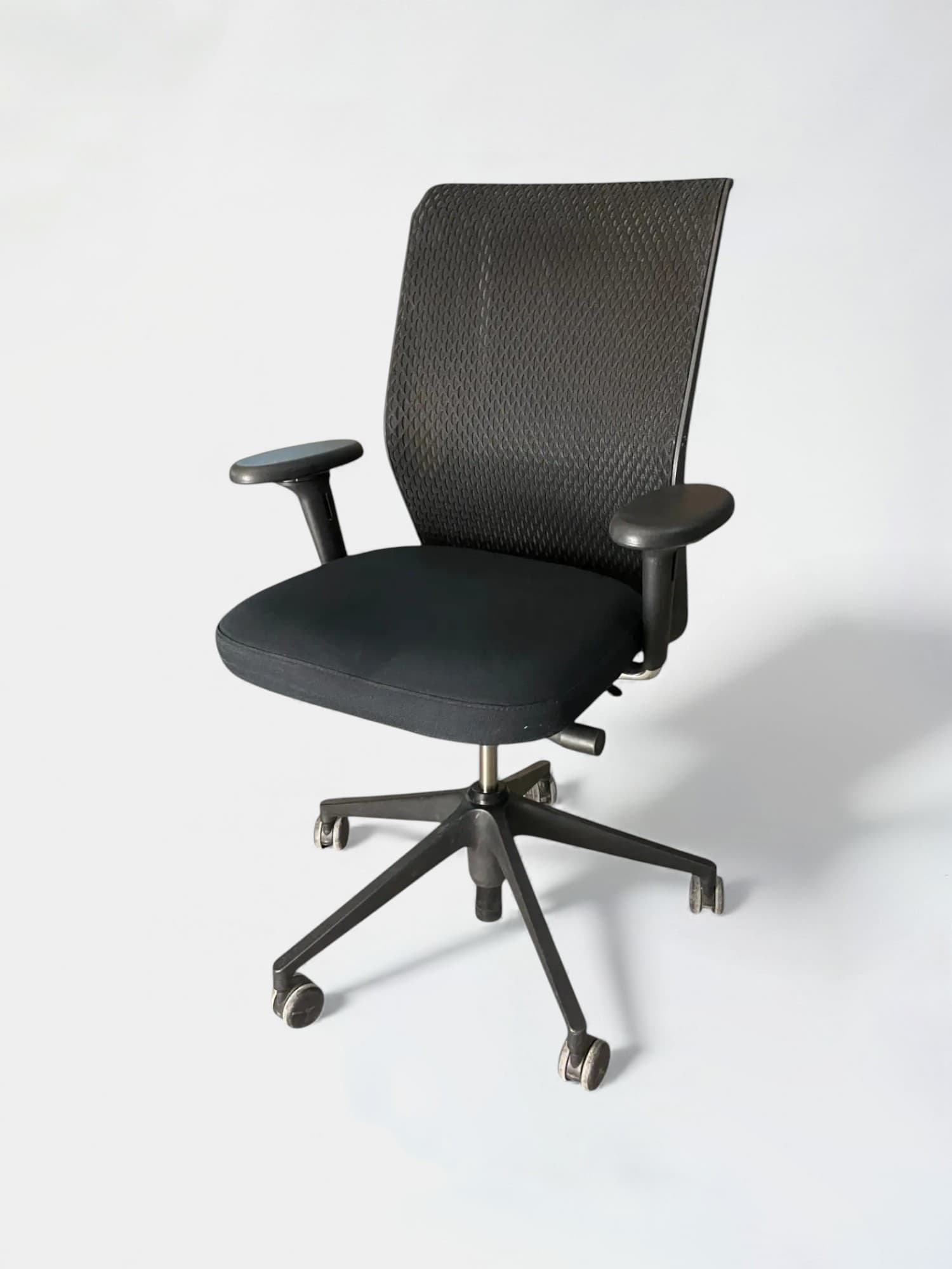 Vitra ID black Office Chair Antonio Citterio-2