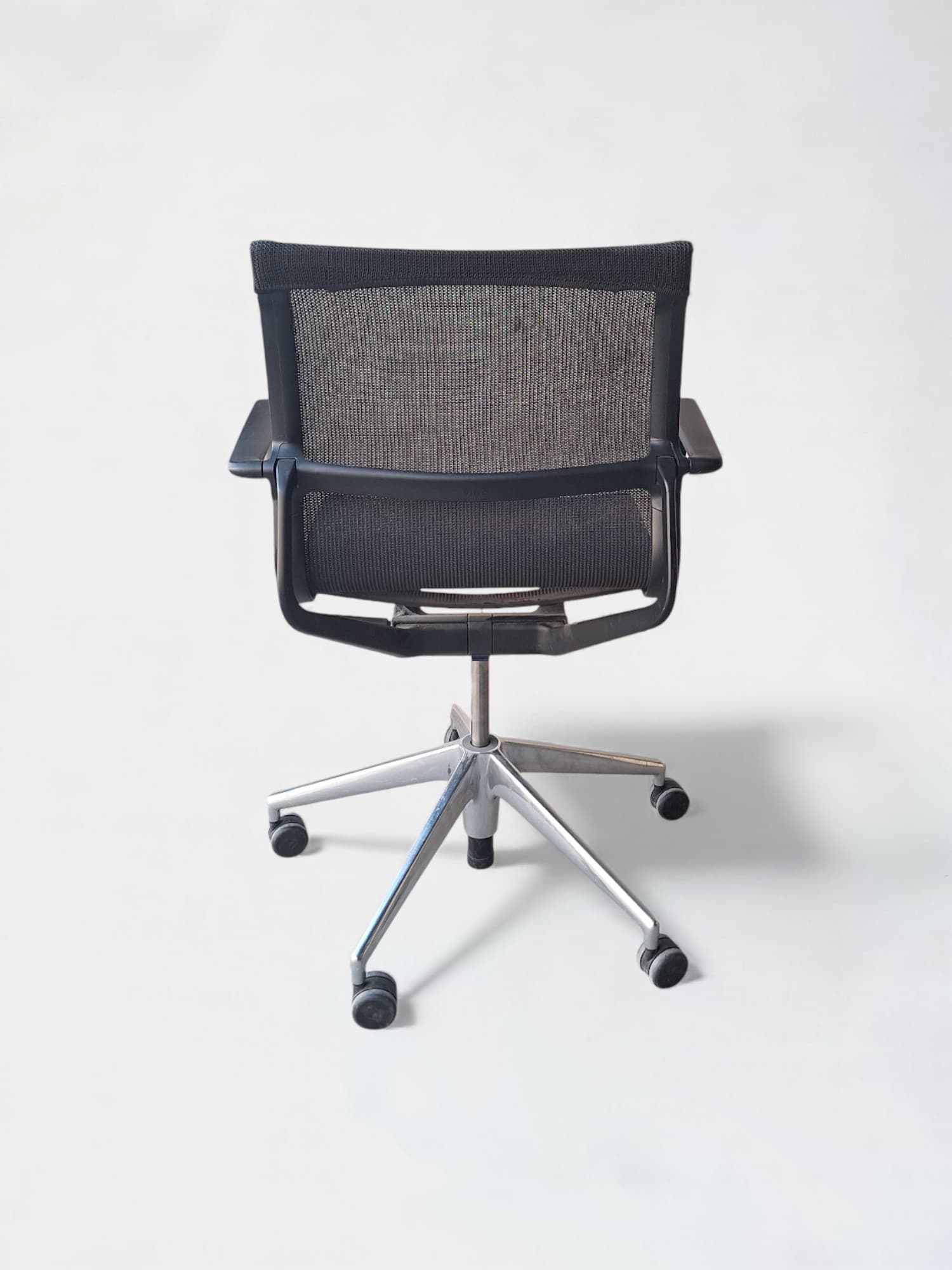 VITRA Physix adjustable black mesh office chair on wheels-3