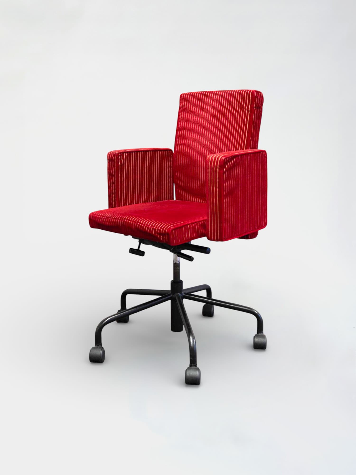 Bulo Pub & Club Red velvet chair on black chromed wheels-2