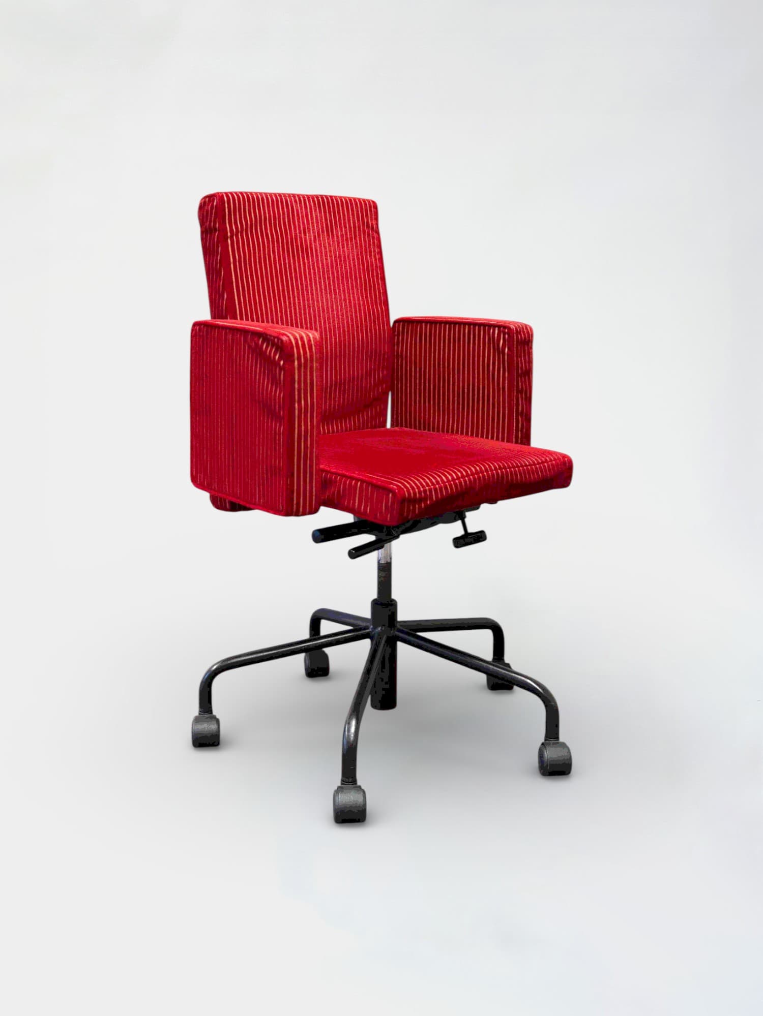 Bulo Pub & Club Red velvet chair on black chromed wheels