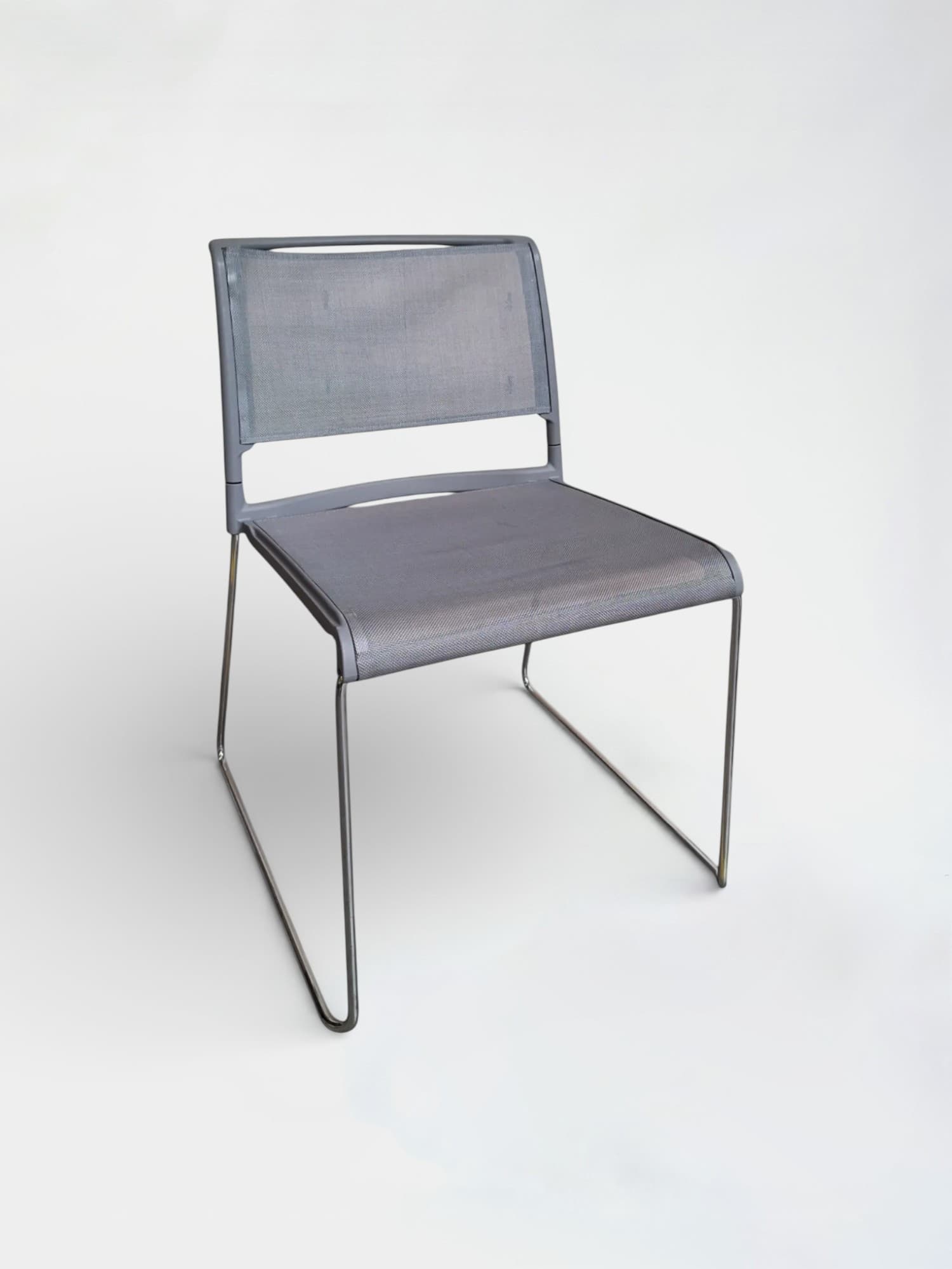 Wilkhahn grey mesh stackable Meeting chair