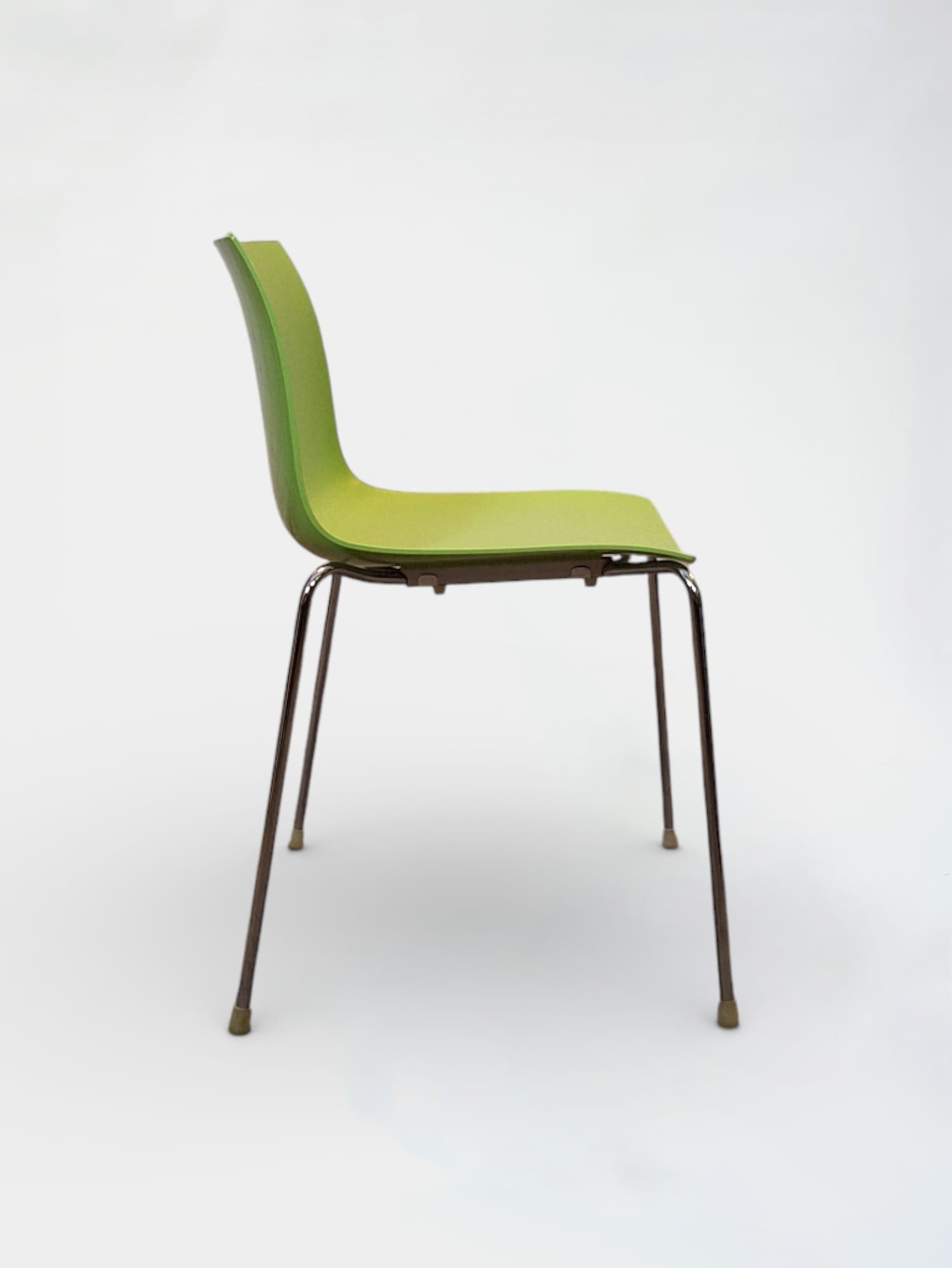 Arper Catifa 46 Green stacking chair-2