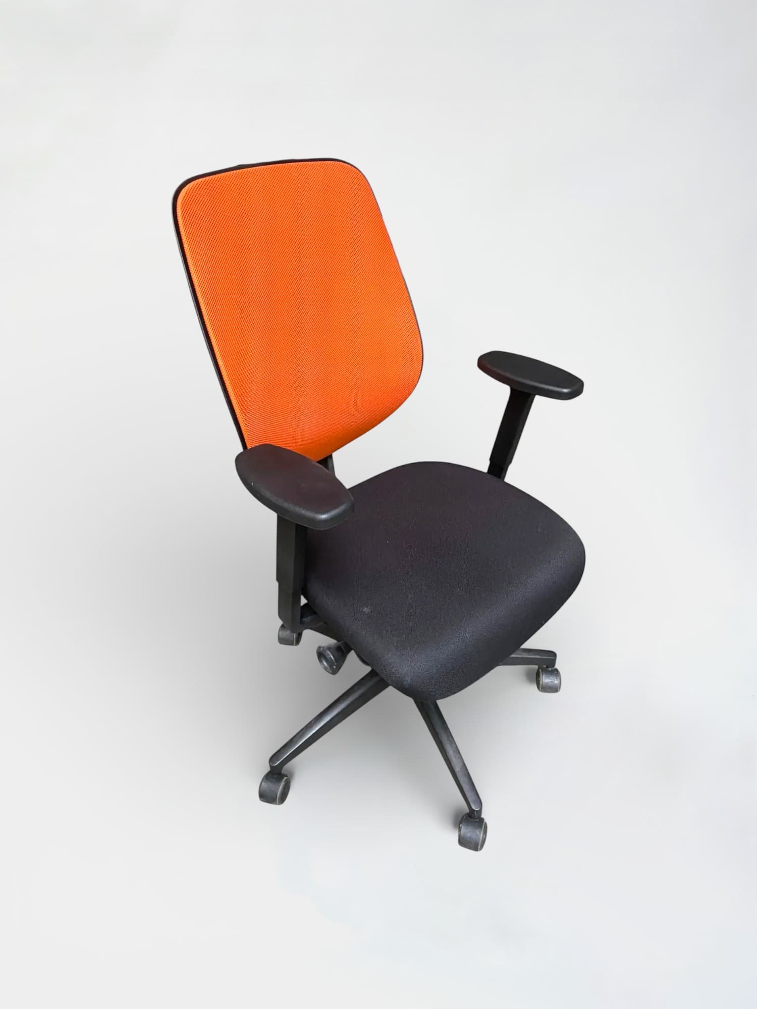 Giroflex Ergonomic orange and black office chair on wheels-0