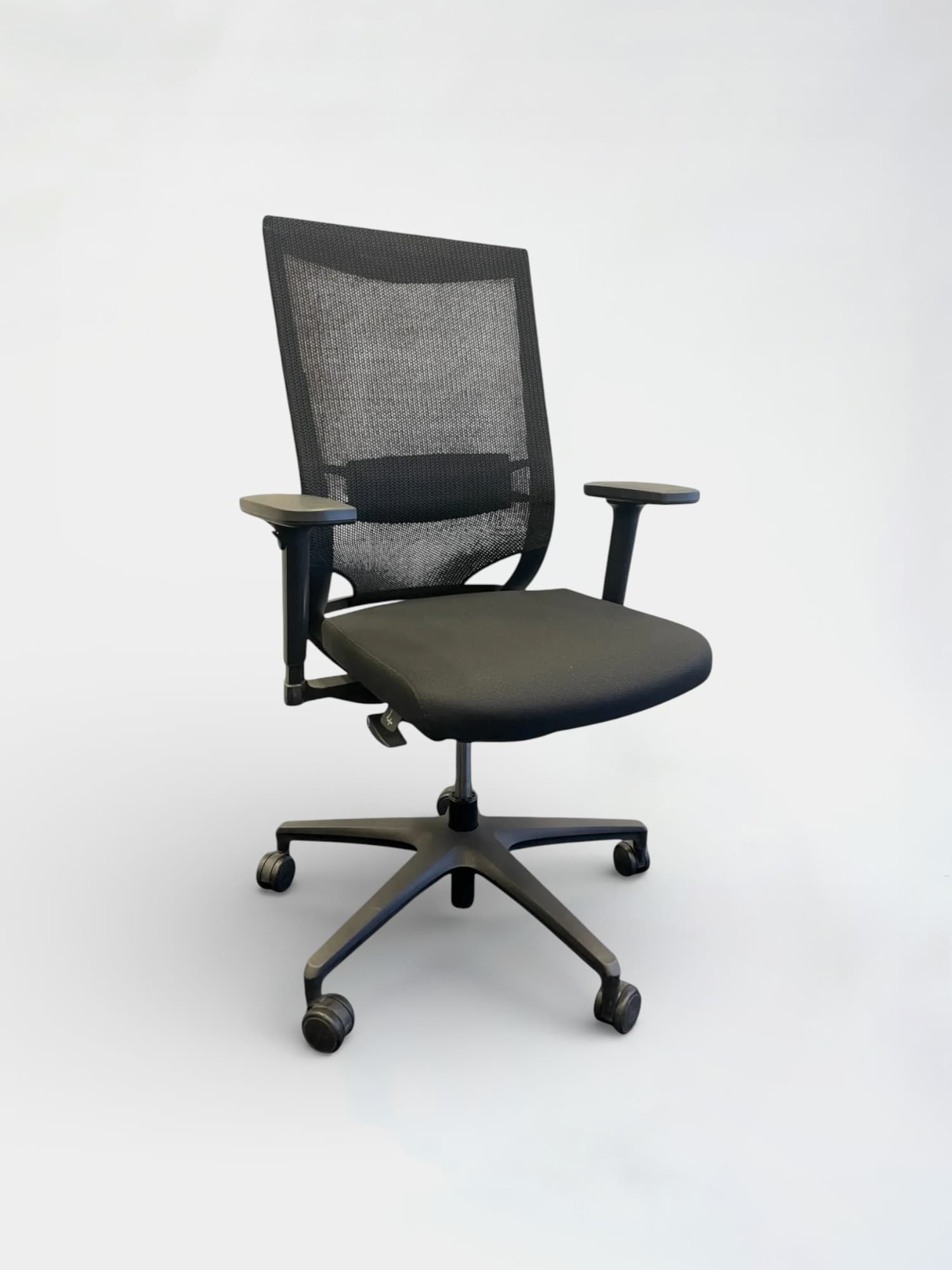 Klober Black Office Chair with Mesh Back and Wheels-0