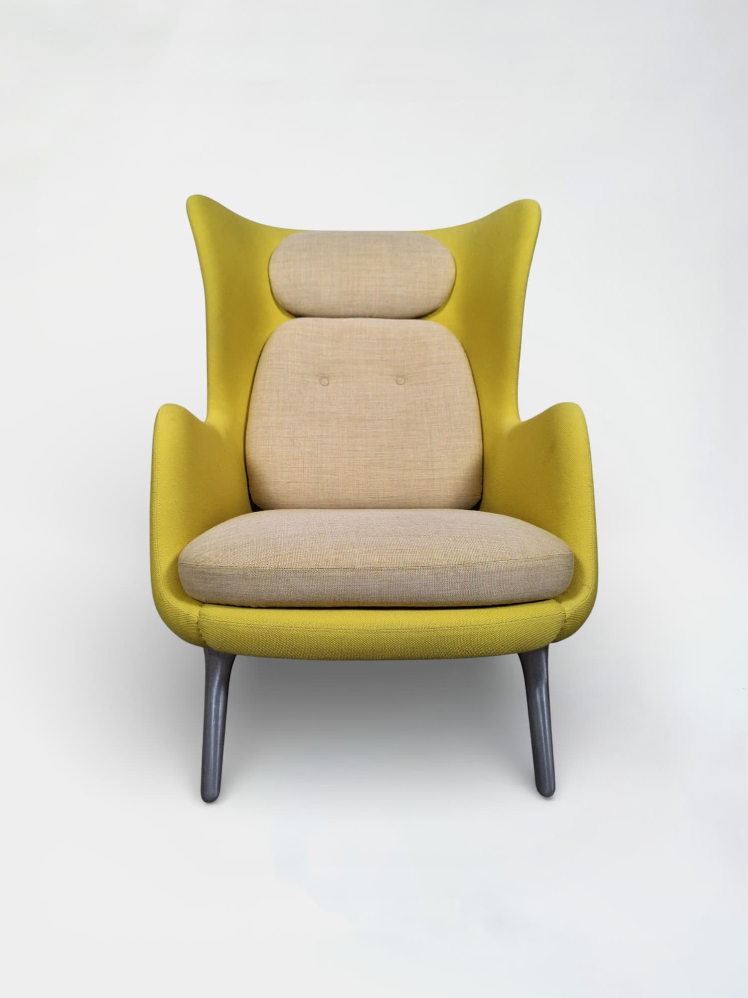 RO Lounge Chair by Republic of Fritz Hansen Design by Jaime Hayon-5