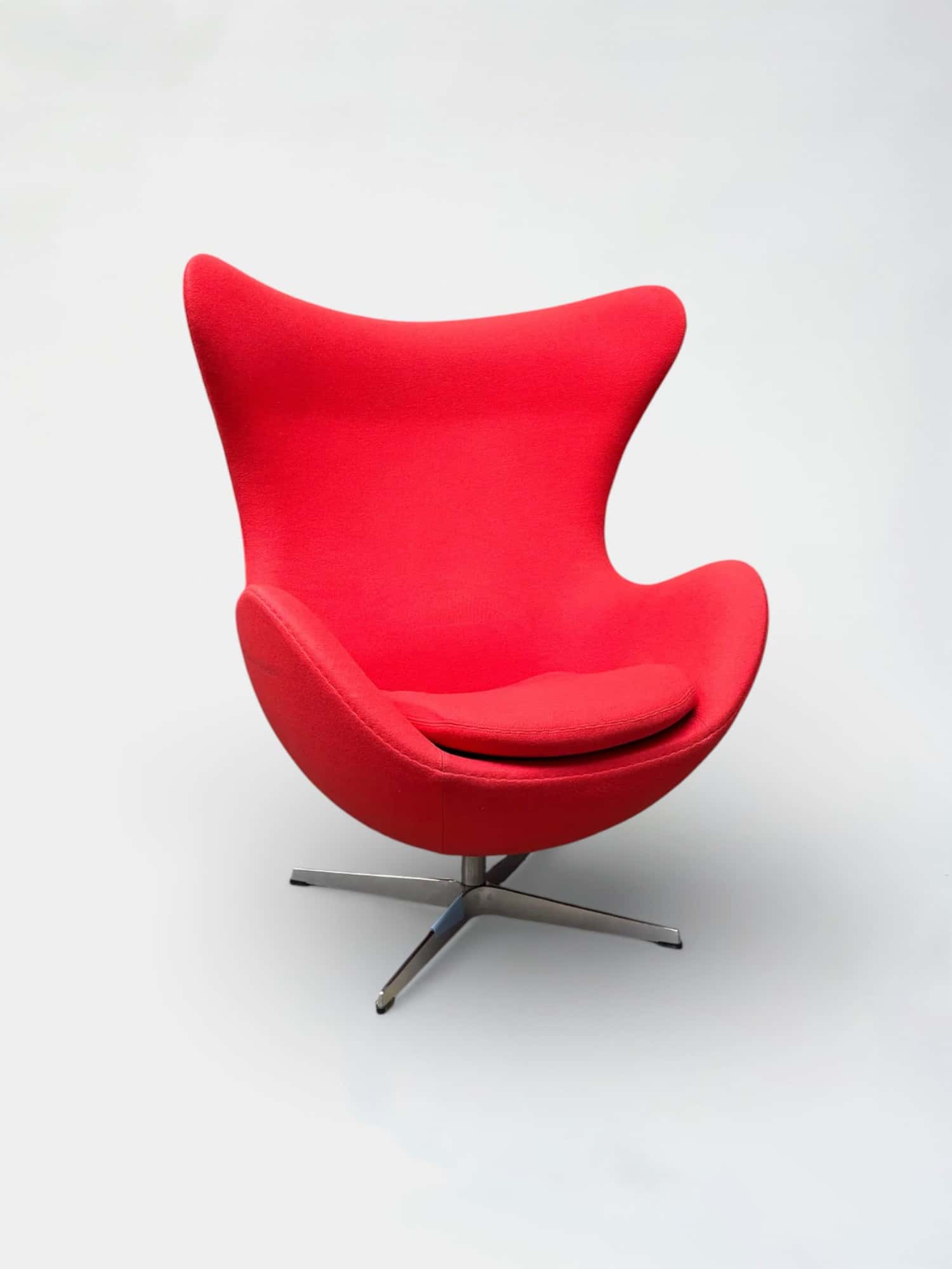 Egg Chair armchair by Arne Jacobsen for Fritz Hansen, 2003 product image