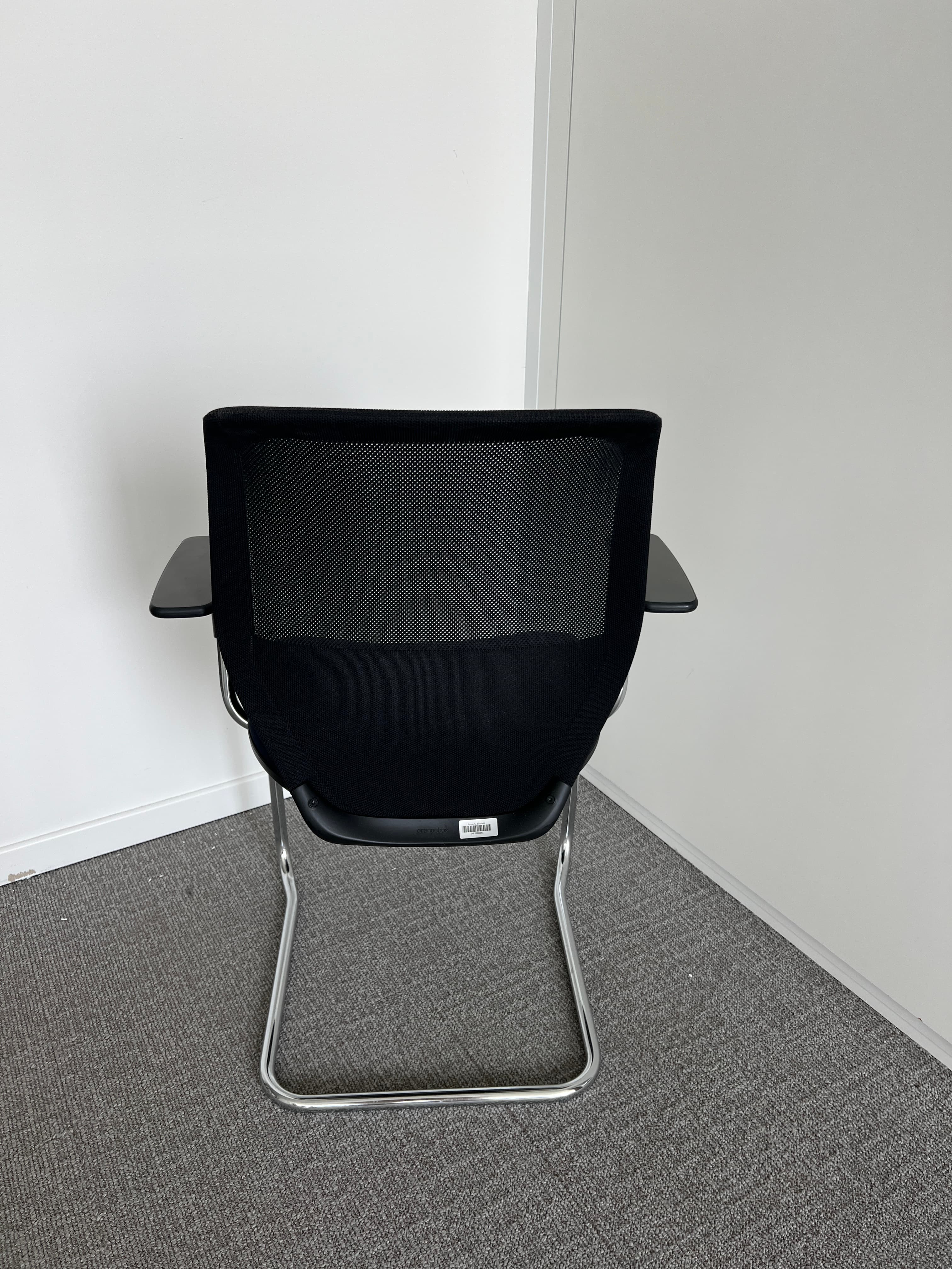 Chaise de réunion en tissu noir-3
