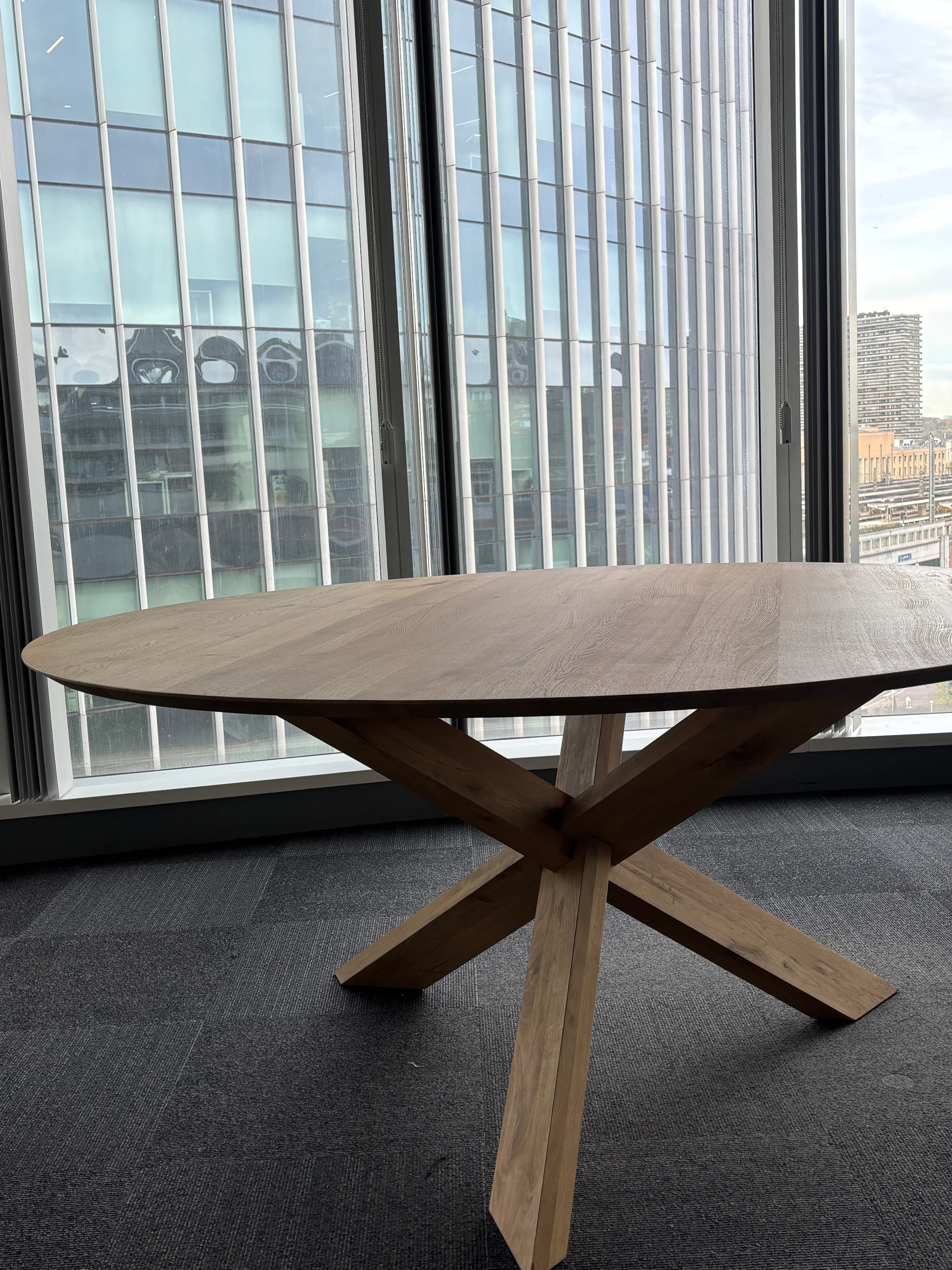 Ethnicraft Circle ronde eettafel van massief eikenhout, gekruiste centrale voet-5