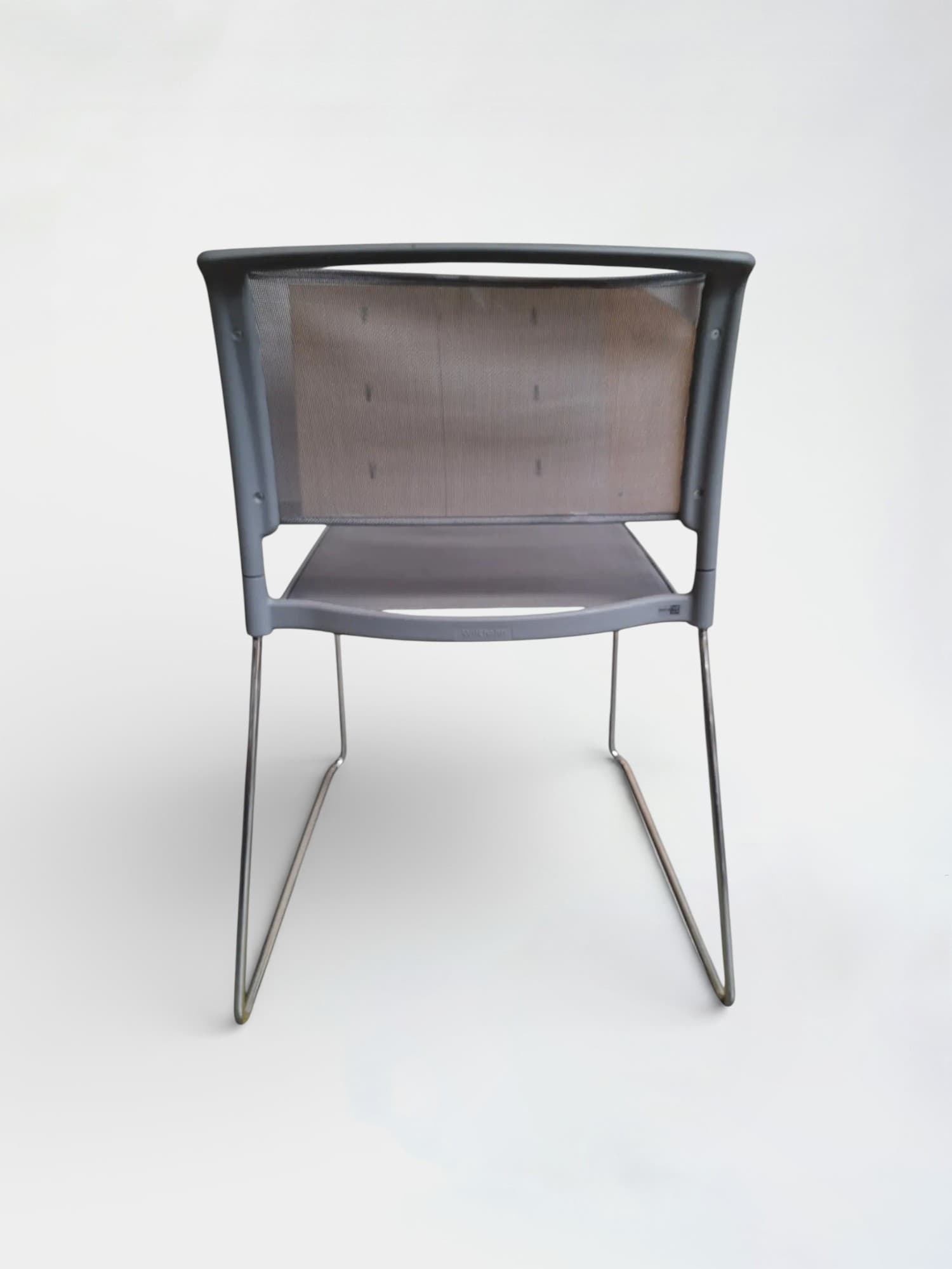 Wilkhahn grijs mesh stapelbare vergaderstoel-2