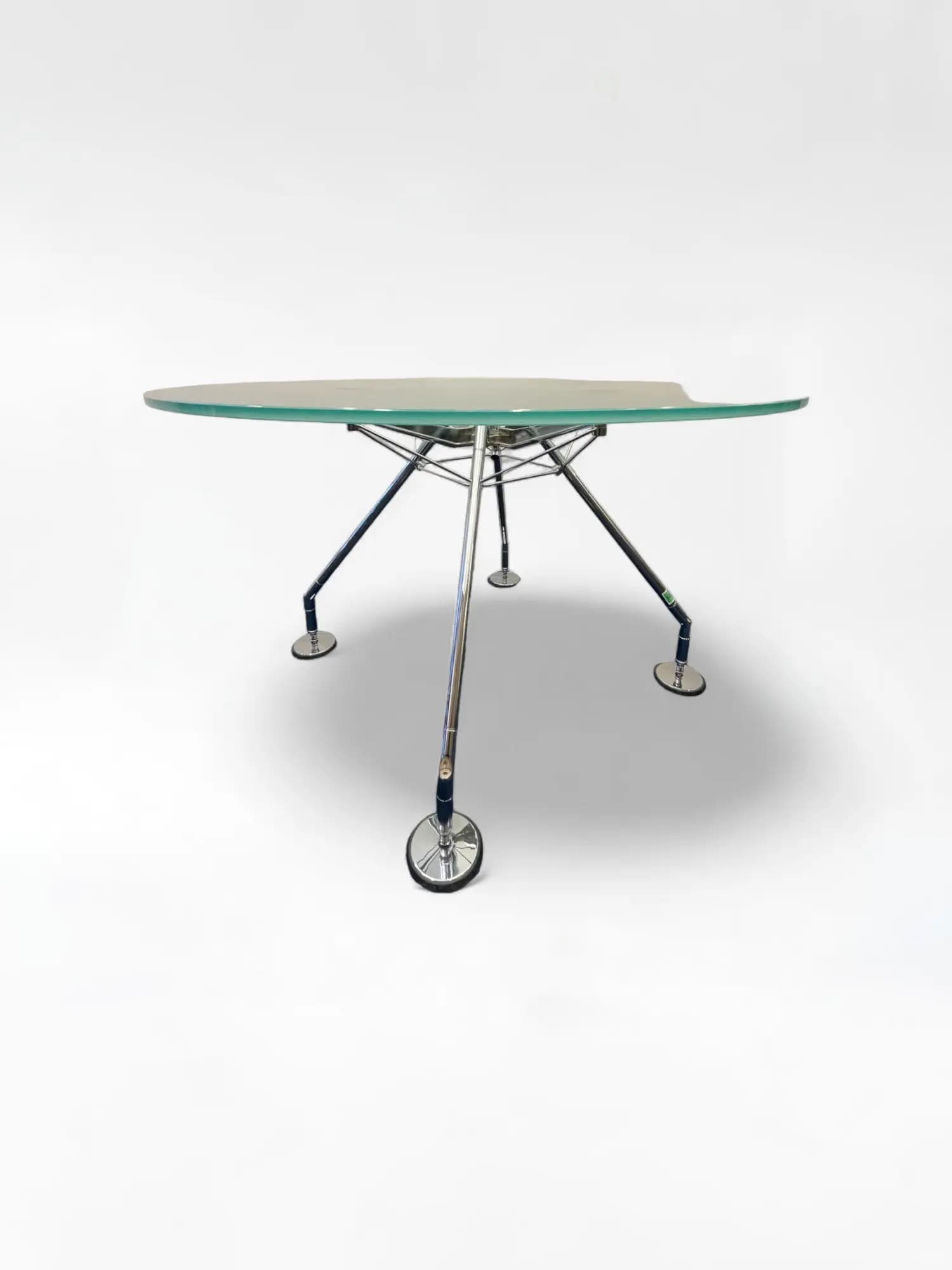Vitra NORMAN FOSTER 1935 'Nomos' Table for Tecno 1986 - 120cm opaque glass-2