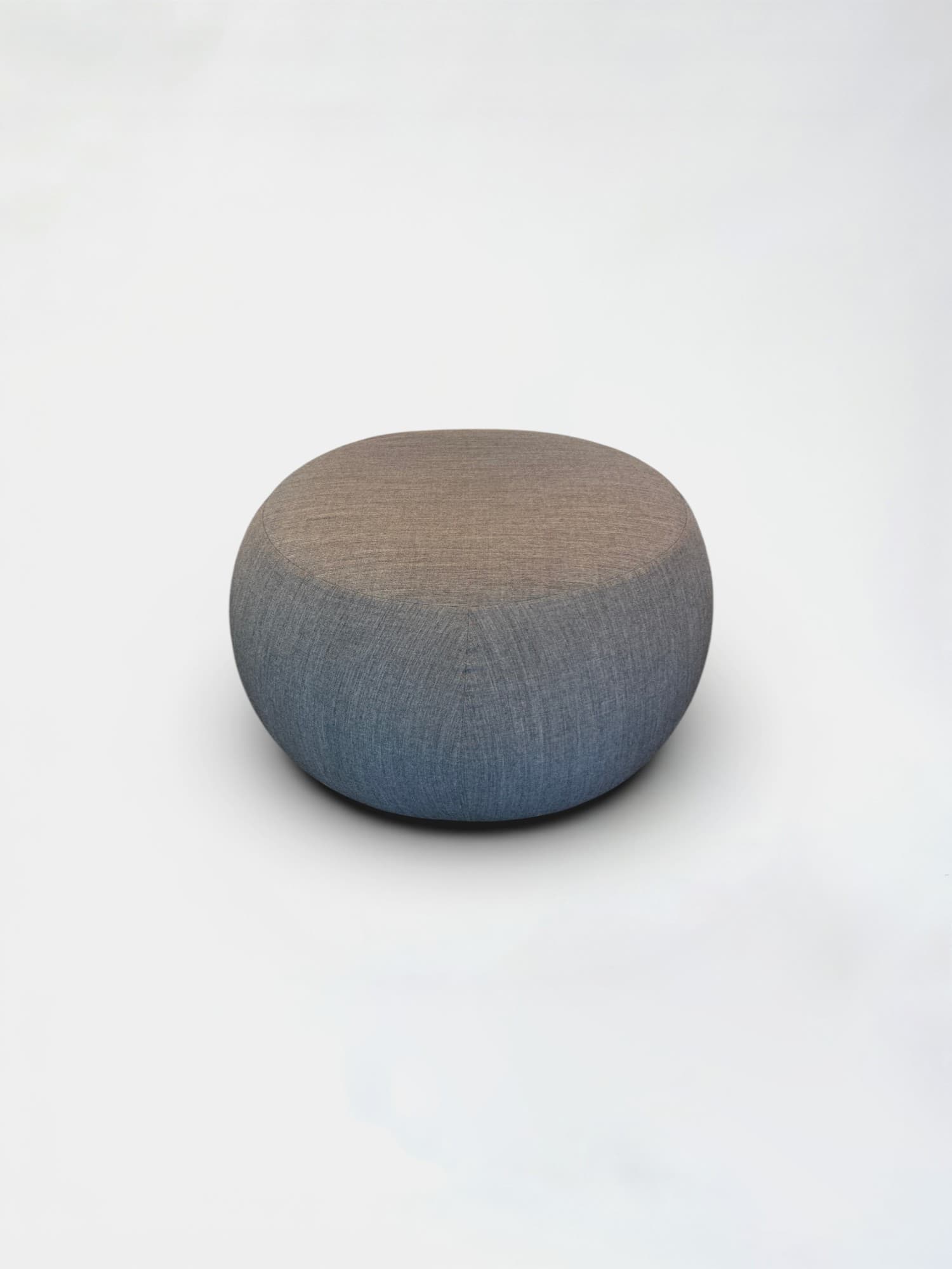 Pouf Arper en tissu gris foncé-0