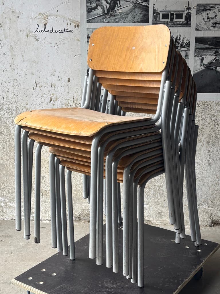 Chaises d'école en bois gris-6