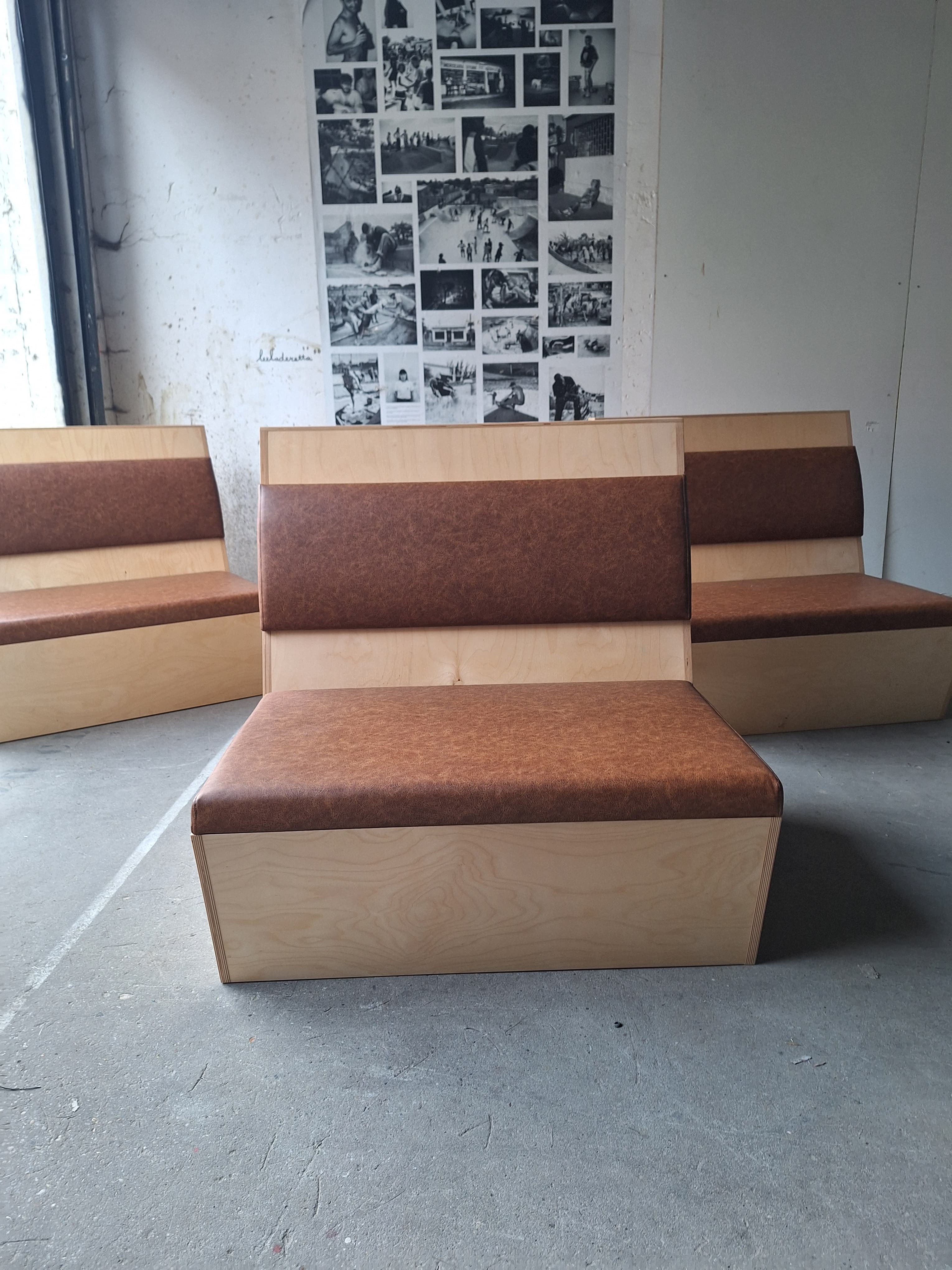 Contemporary wooden bench with Brown Simili Leather-4