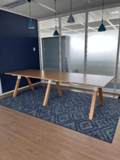 Table de réunion Martela Frankie, 300 cm, bois brun-2