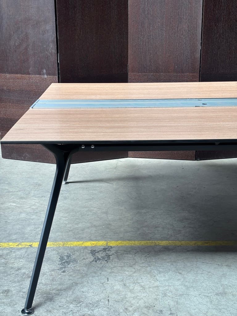180cm Walnut Finish Wood Executive Desk with top access and Contemporary Design-2