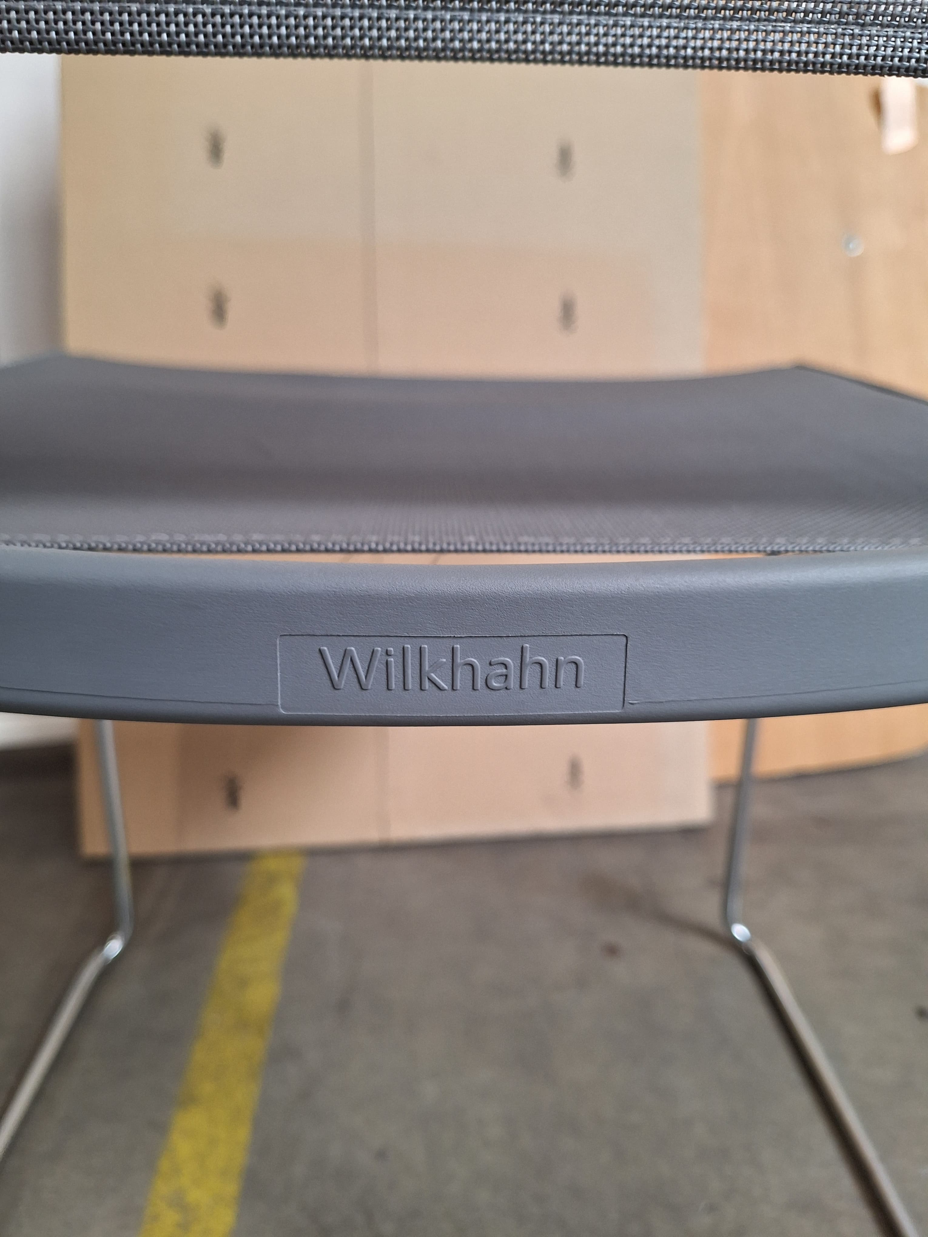Wilkhahn grijs mesh stapelbare vergaderstoel-4