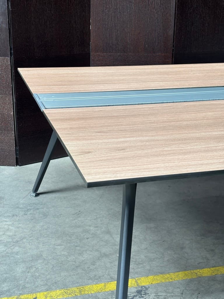 180cm Walnut Finish Wood Executive Desk with top access and Contemporary Design-0