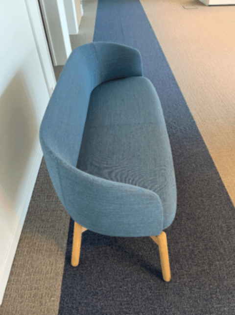 + Fauteuil / Canapé Halle en tissu bleu-1