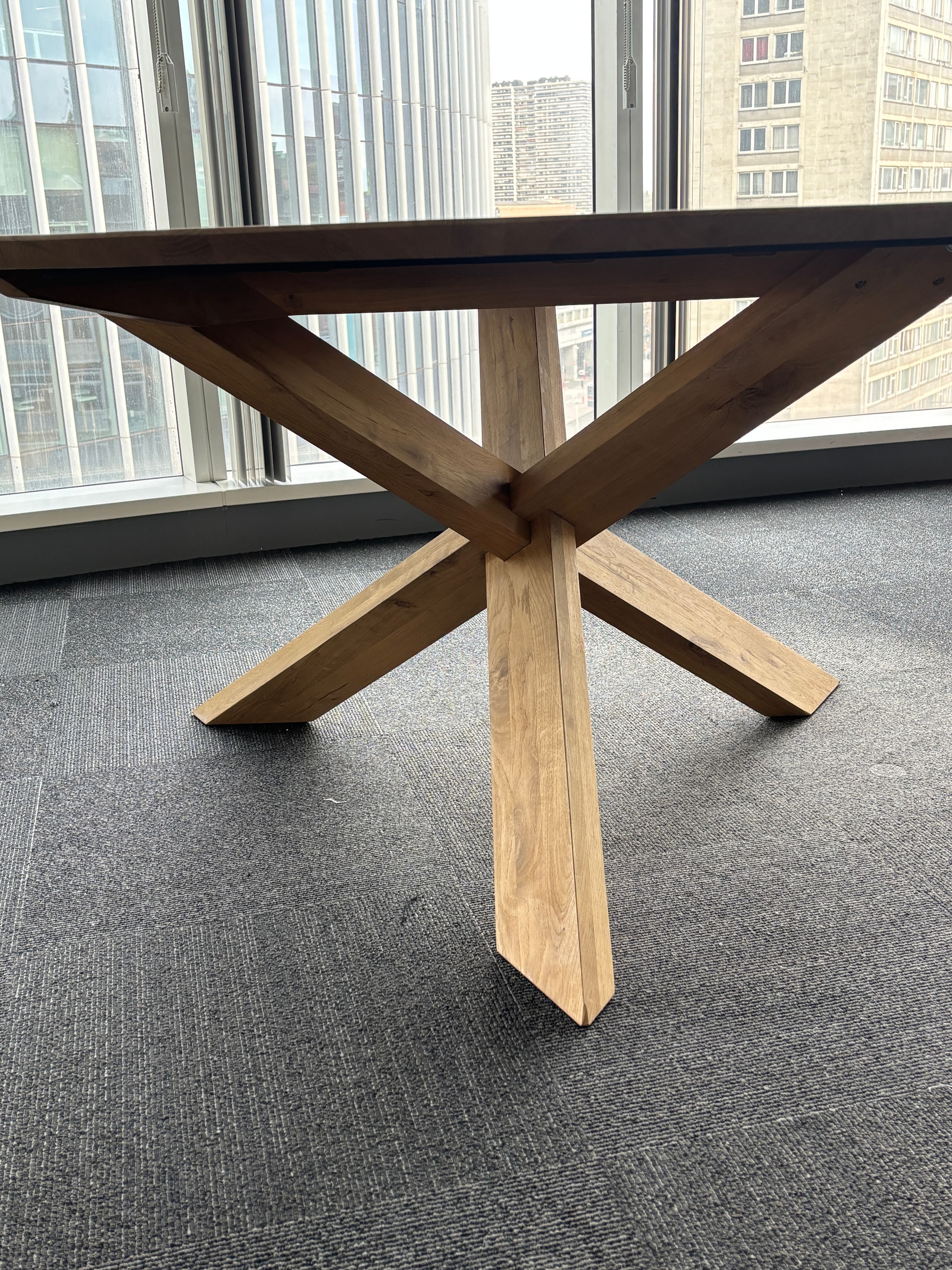 Ethnicraft Circle ronde eettafel van massief eikenhout, gekruiste centrale voet-6