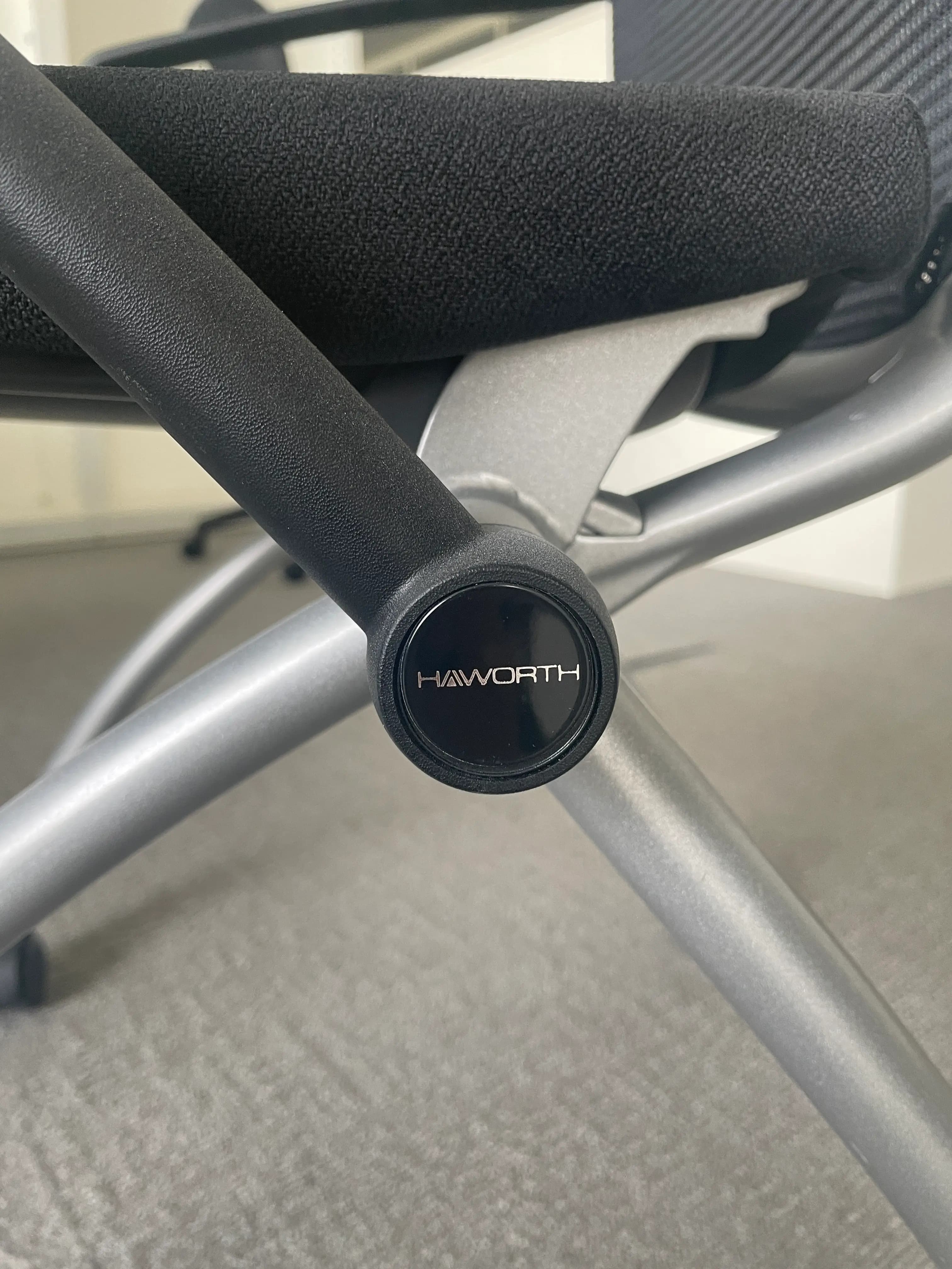 Chaise de bureau Haworth en tissu noir et gris-6