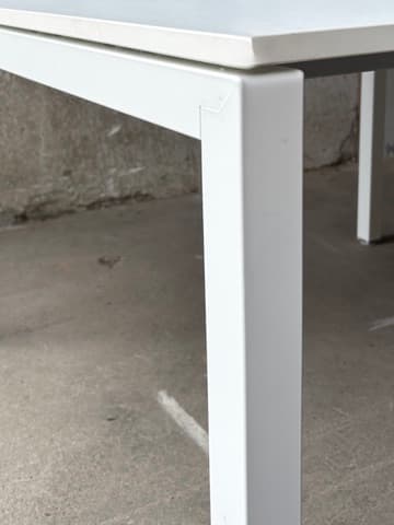 125cm square white table